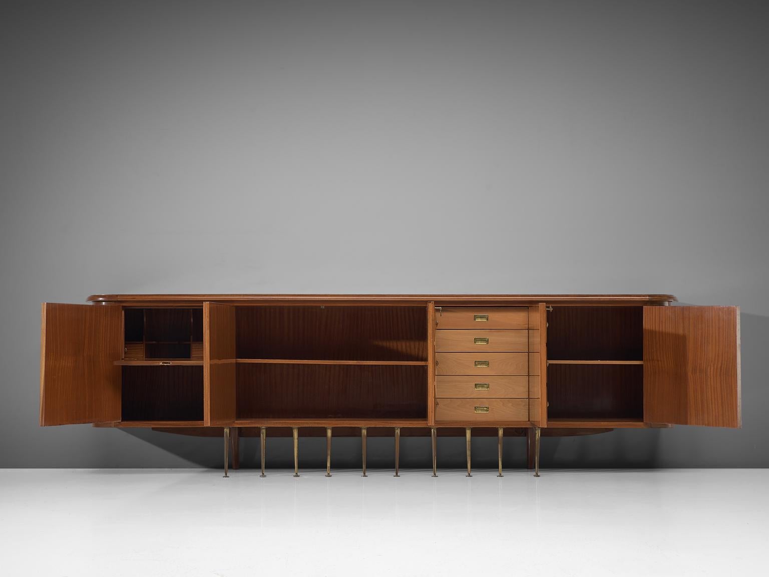 Paolo Buffa Large Art Deco Sideboard in Walnut 3