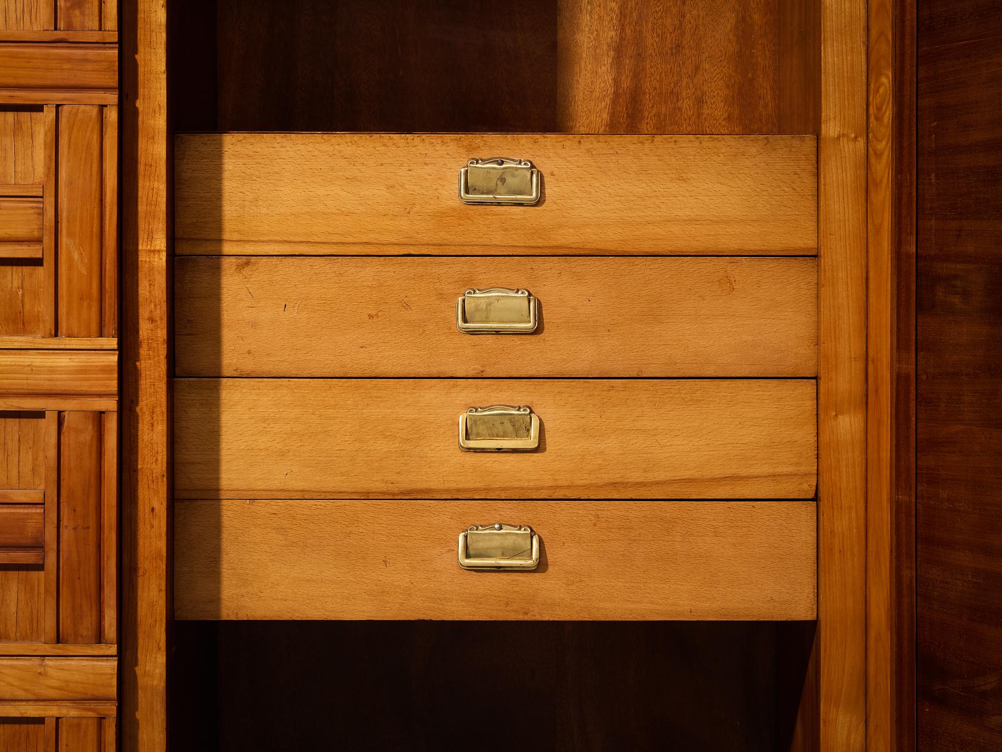 Paolo Buffa Armadio o Credenza grande in ciliegio anni '40 in vendita 5