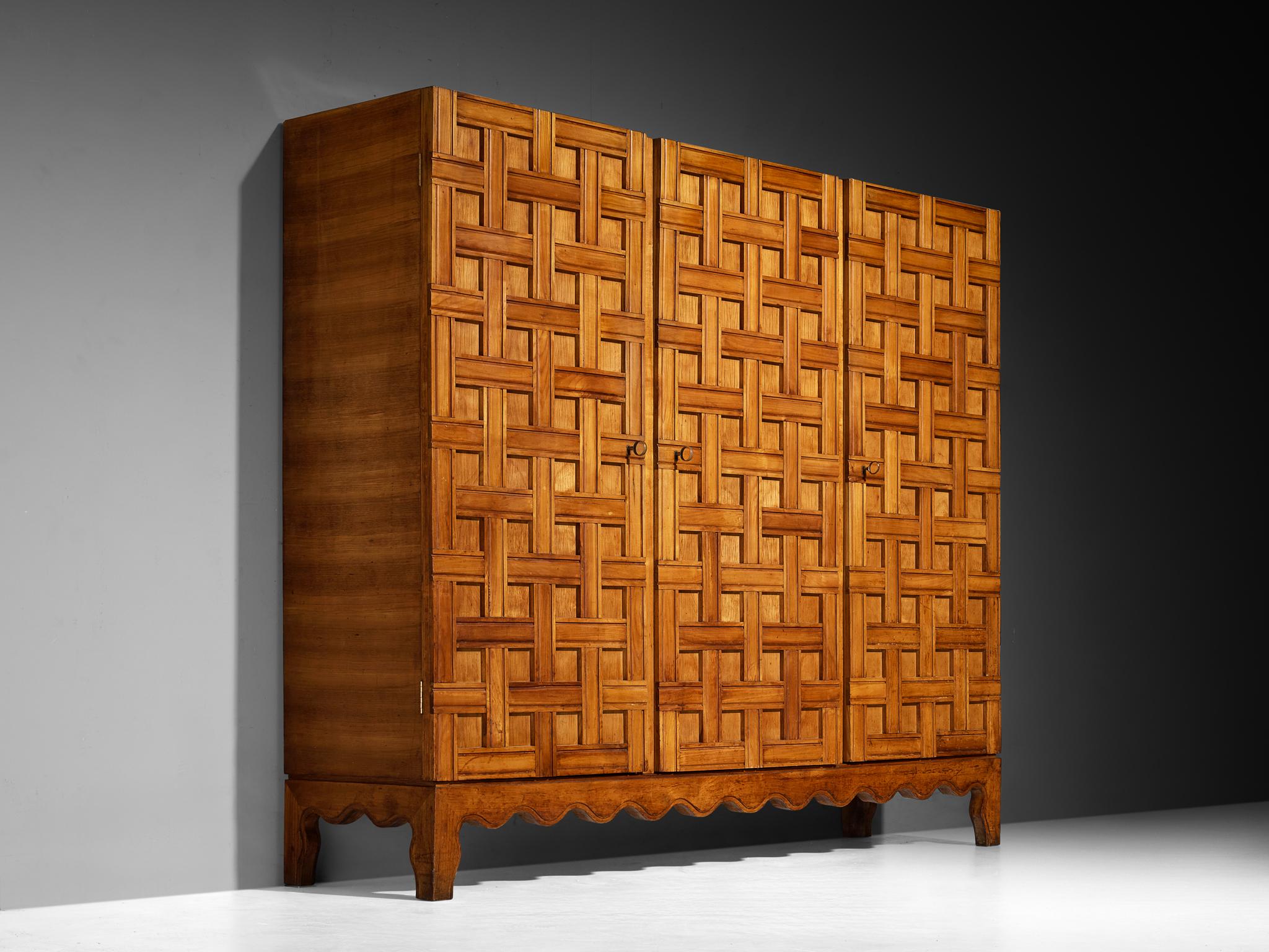 Paolo Buffa Armadio o Credenza grande in ciliegio anni '40 in vendita 1