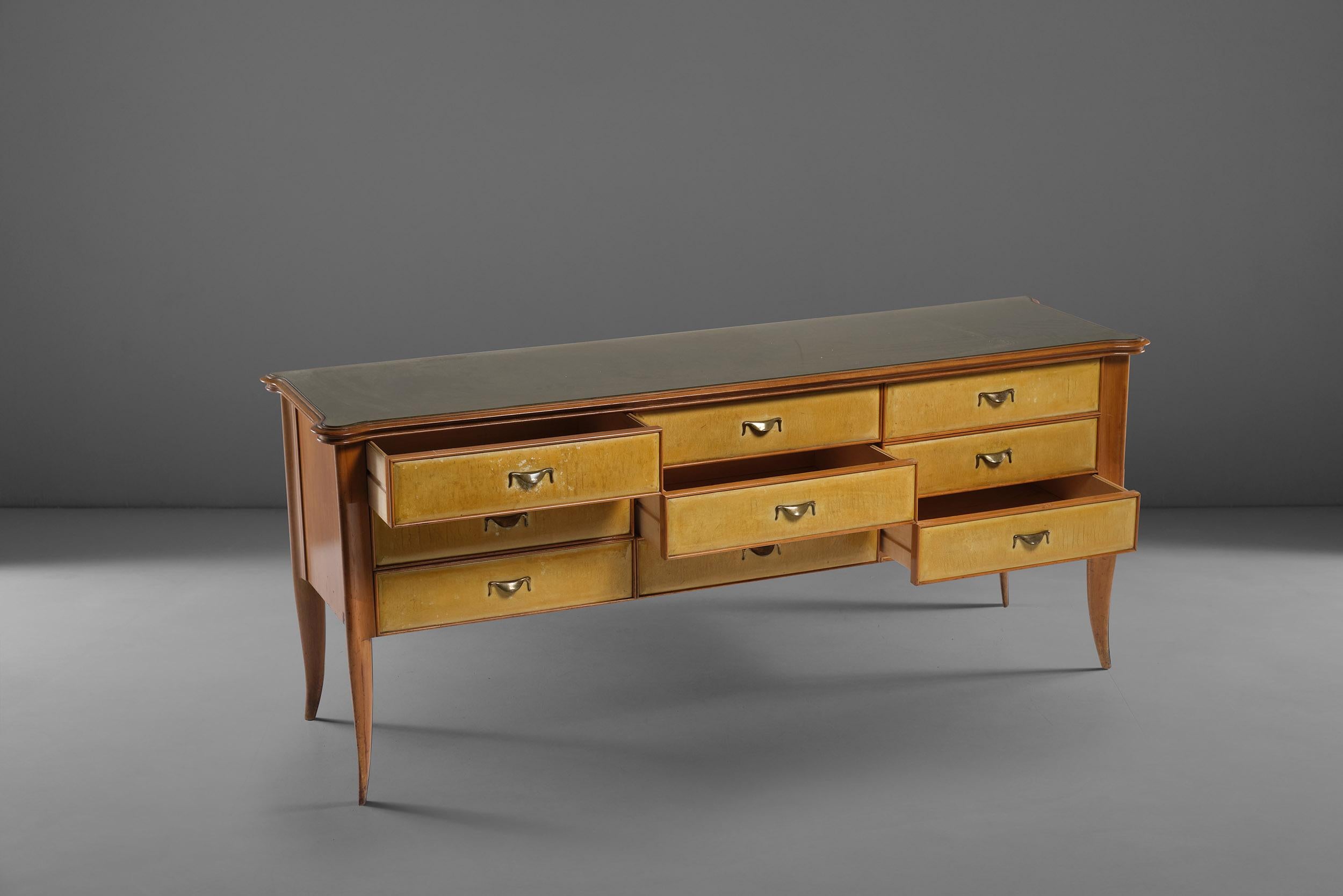 Italian Paolo Buffa Large Sideboard in Wood, Brass and Glass Top, 1950s For Sale