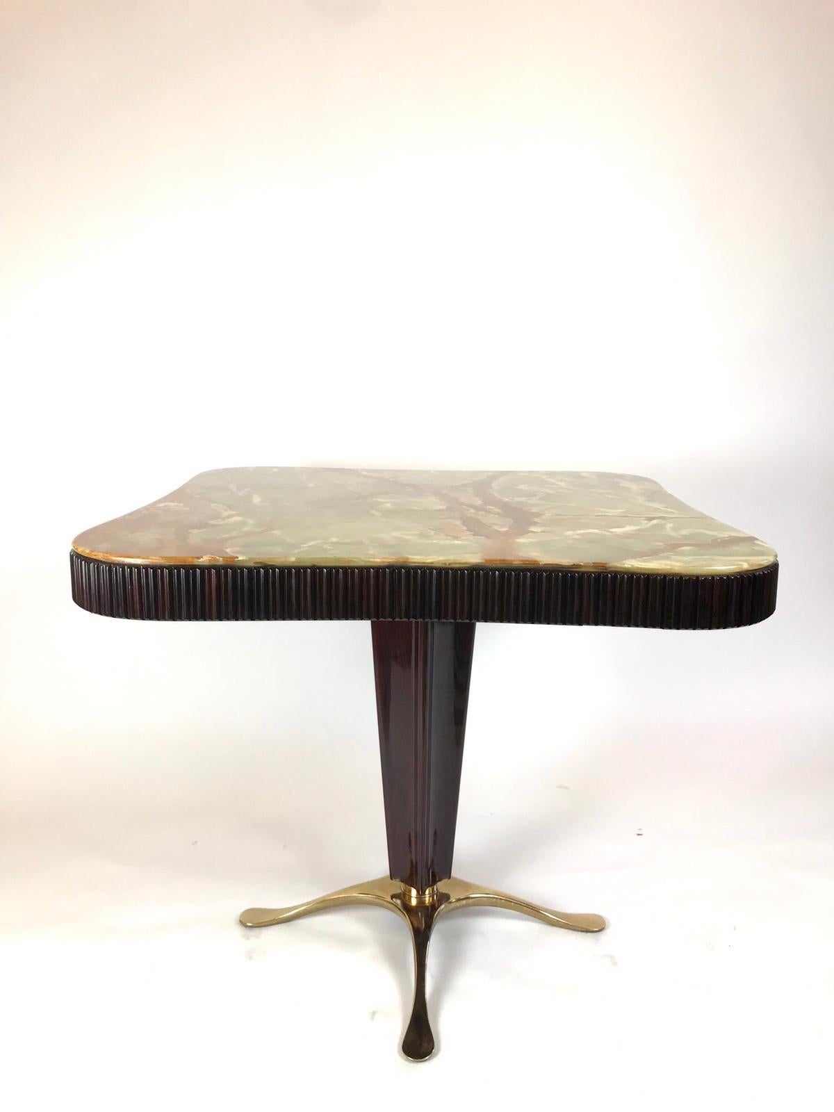  Paolo Buffa Magnificent Occasional Table in Mahogany with an Onyx Top In Excellent Condition In London, GB
