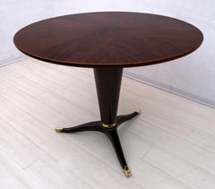 Runder italienischer Mid-Century-Modern-Tisch aus Nussbaumholz, Paolo Buffa zugeschrieben, 1950er Jahre