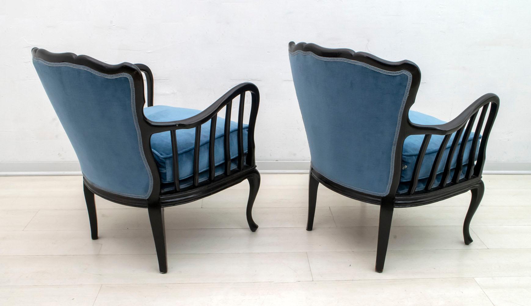 Paolo Buffa Mid-Century Modern Italian Velvet Footrest and Armchairs, 1950s 6