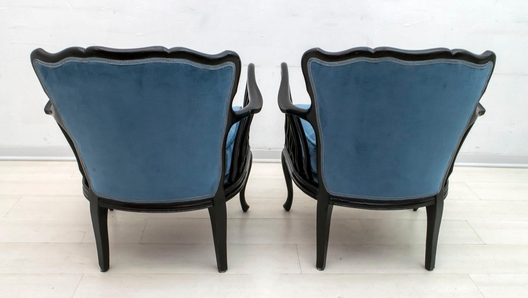 Paolo Buffa Mid-Century Modern Italian Velvet Footrest and Armchairs, 1950s 7