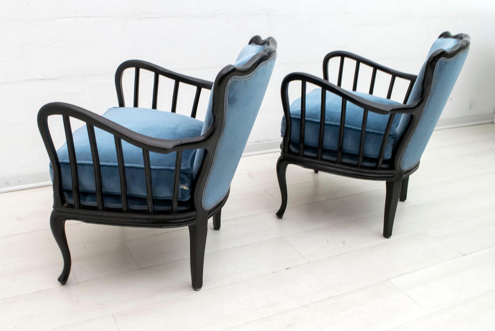 Paolo Buffa Mid-Century Modern Italian Velvet Footrest and Armchairs, 1950s 9