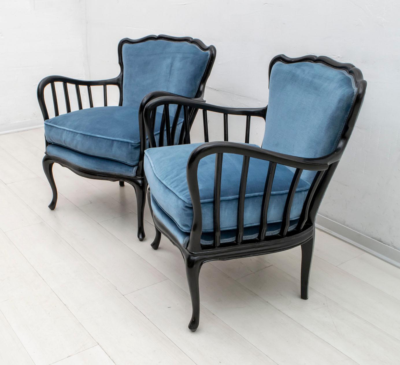 Paolo Buffa Mid-Century Modern Italian Velvet Footrest and Armchairs, 1950s 2