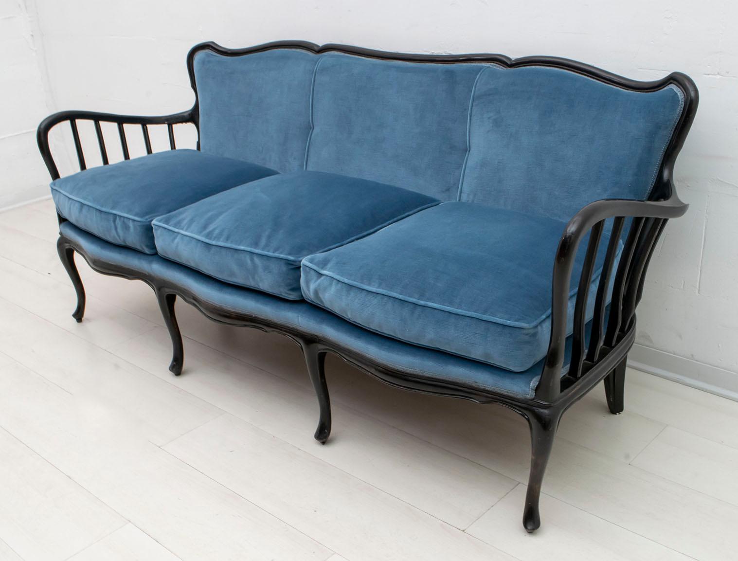 Paolo Buffa Mid-Century Modern Italian Velvet Sofa, 1950s For Sale 1