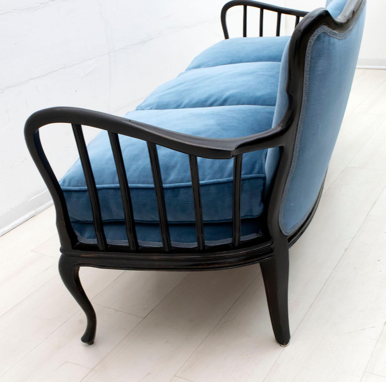 Paolo Buffa Mid-Century Modern Italian Velvet Sofa, 1950s For Sale 5