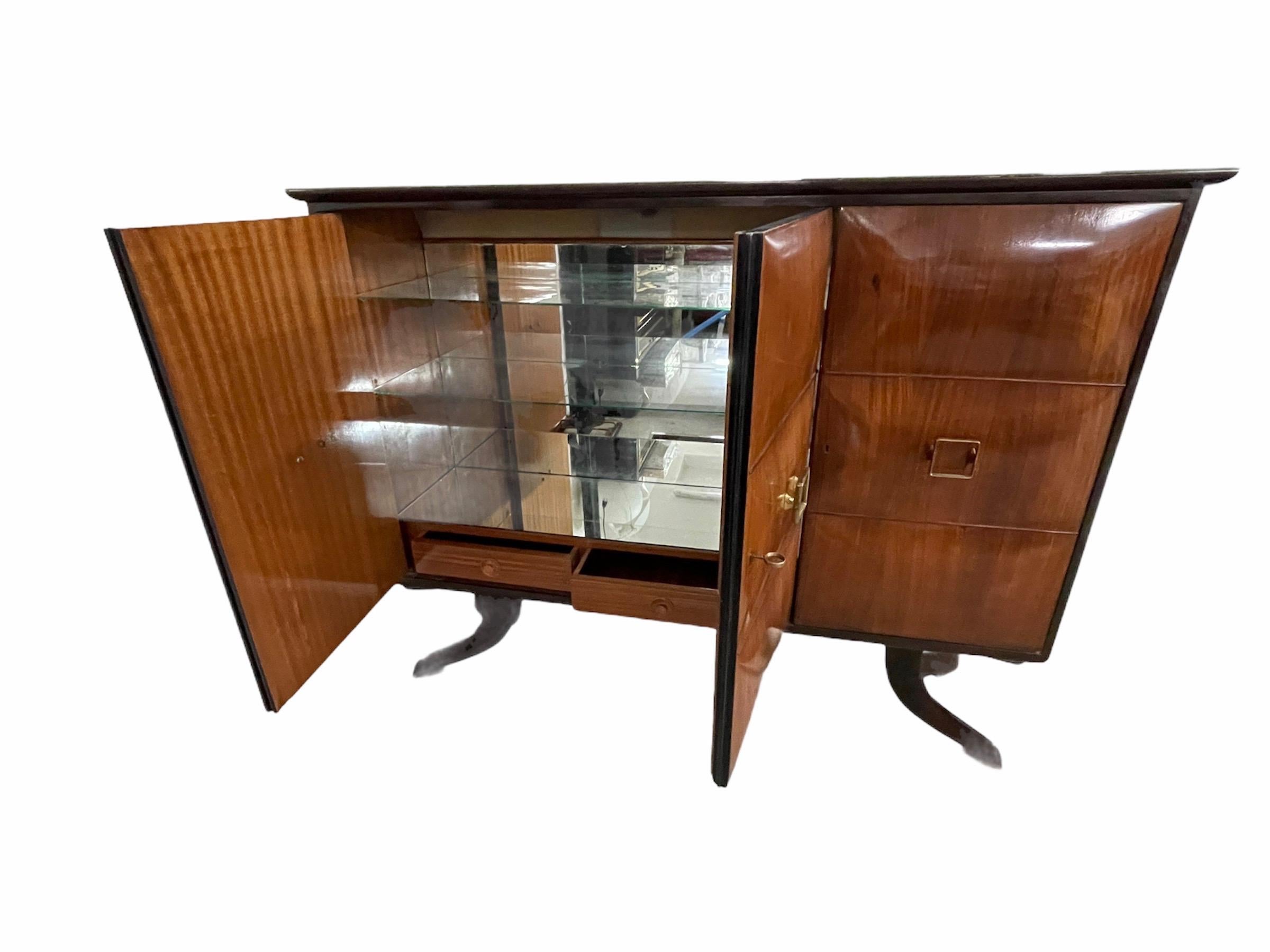 Paolo Buffa Midcentury Wood Italian Italian Dry Bar Cabinet with Mirrors, 1950s 10