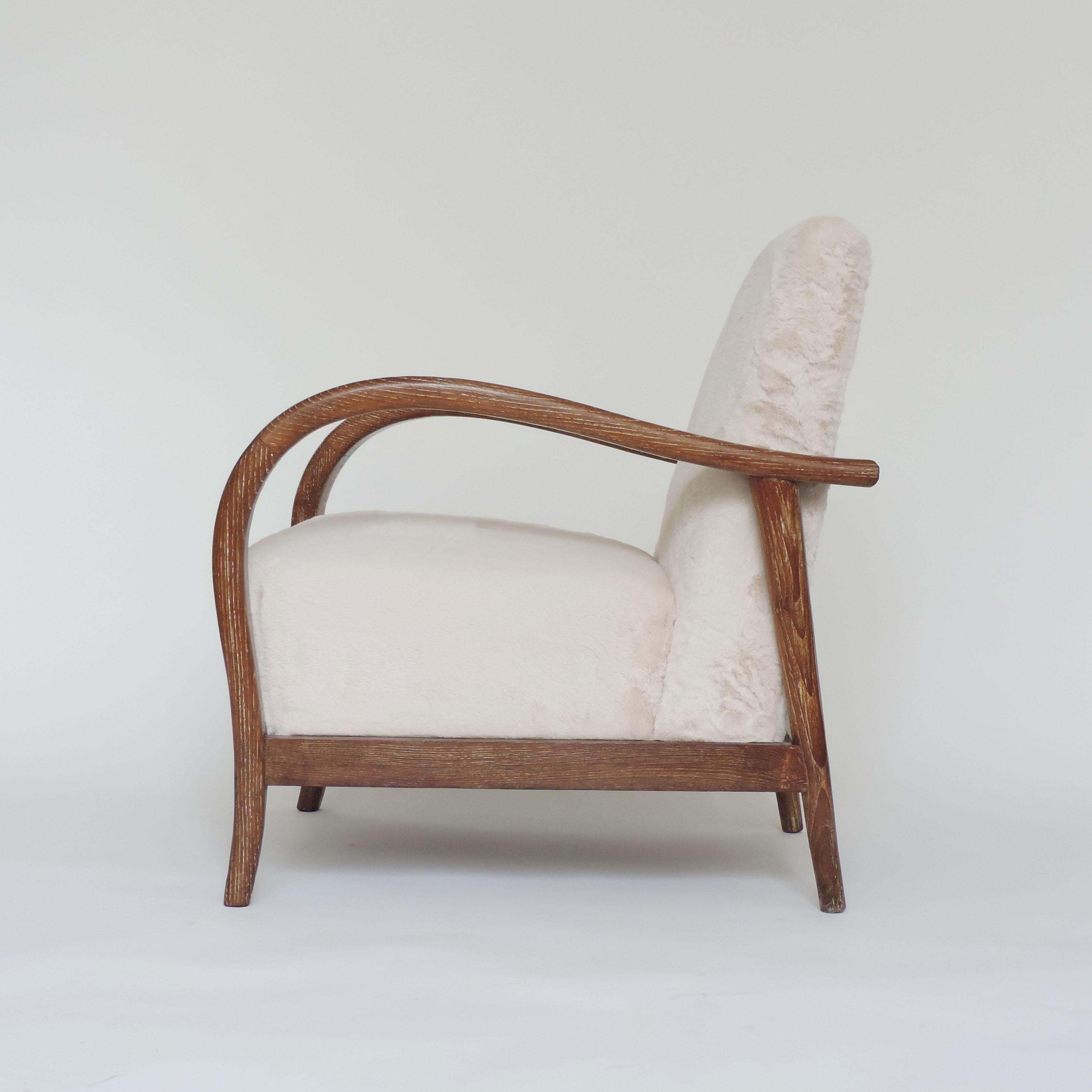 Architect Paolo Buffa pair of 1940s armchairs.