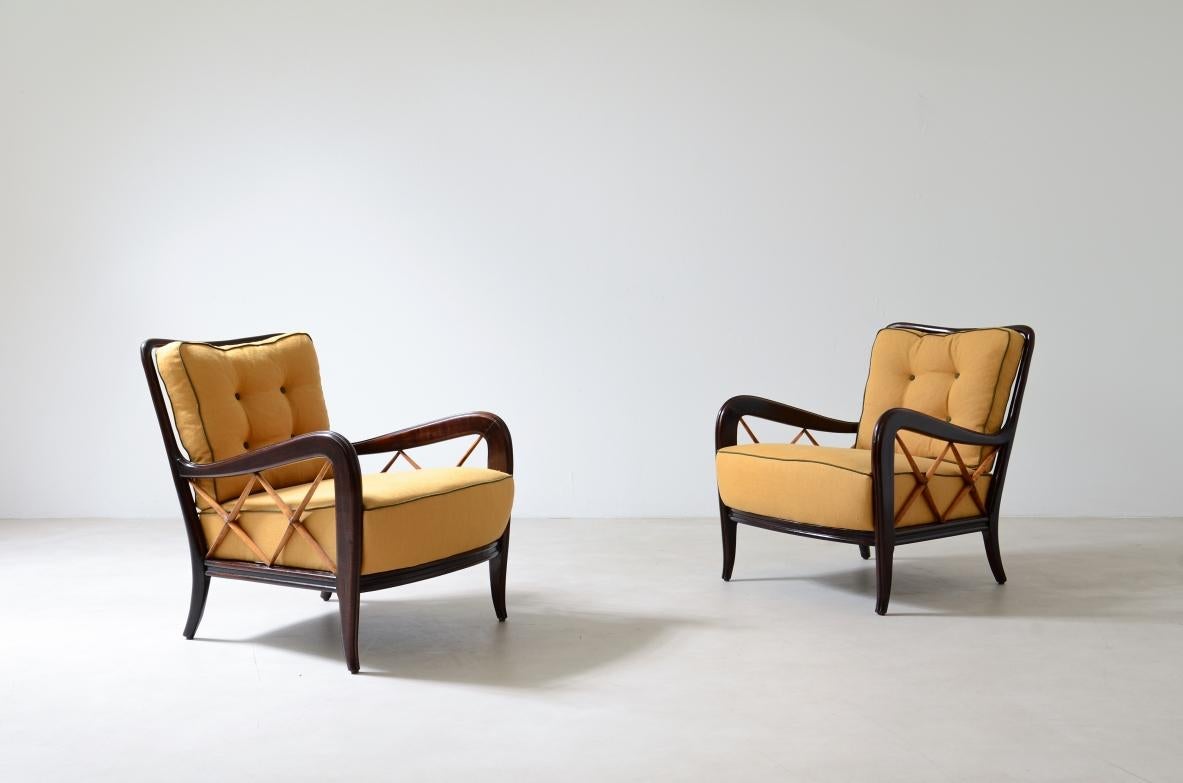 Paolo Buffa  Pareja de sillones de madera teñida y arce rubio Italiano en venta