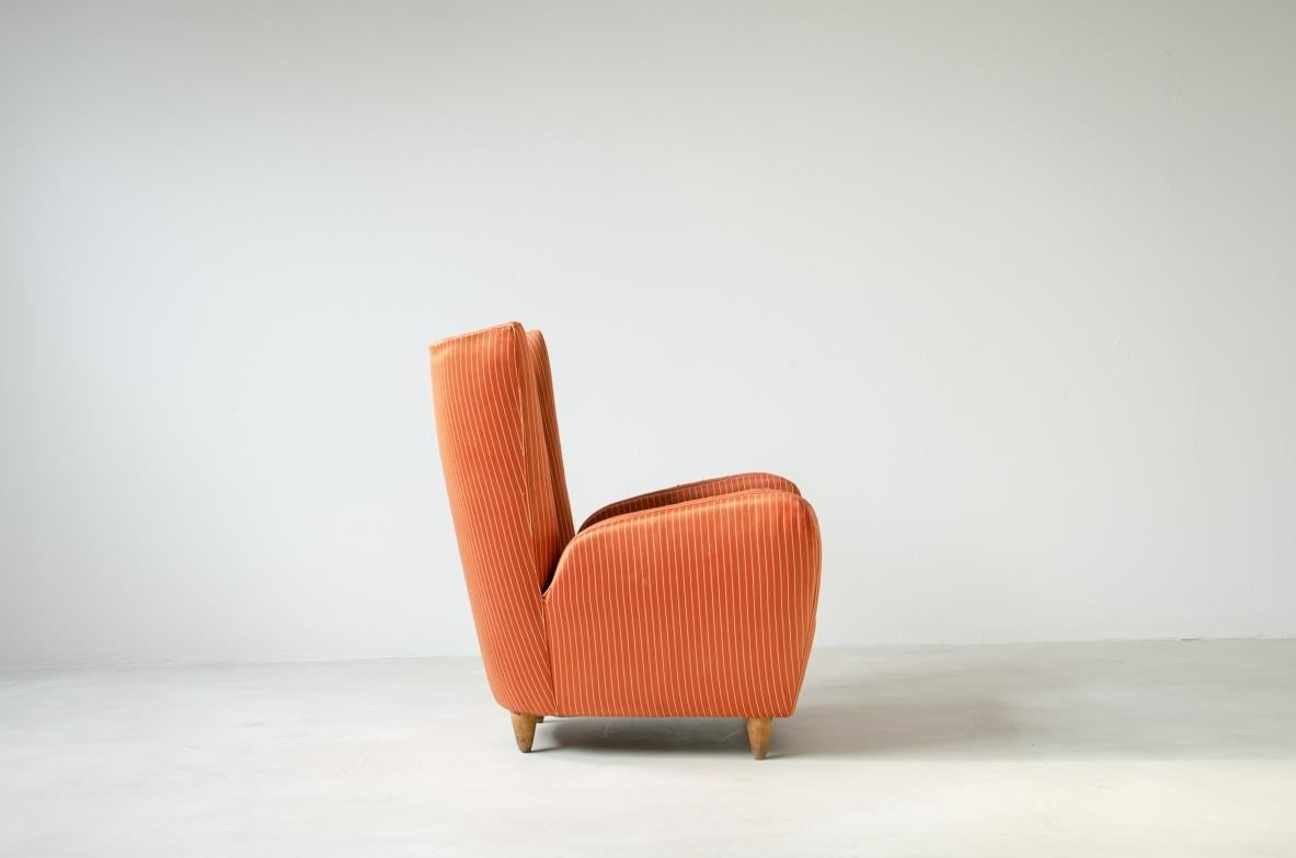 Européen Paolo Buffa, Paire de fauteuils à haut dossier. en vente