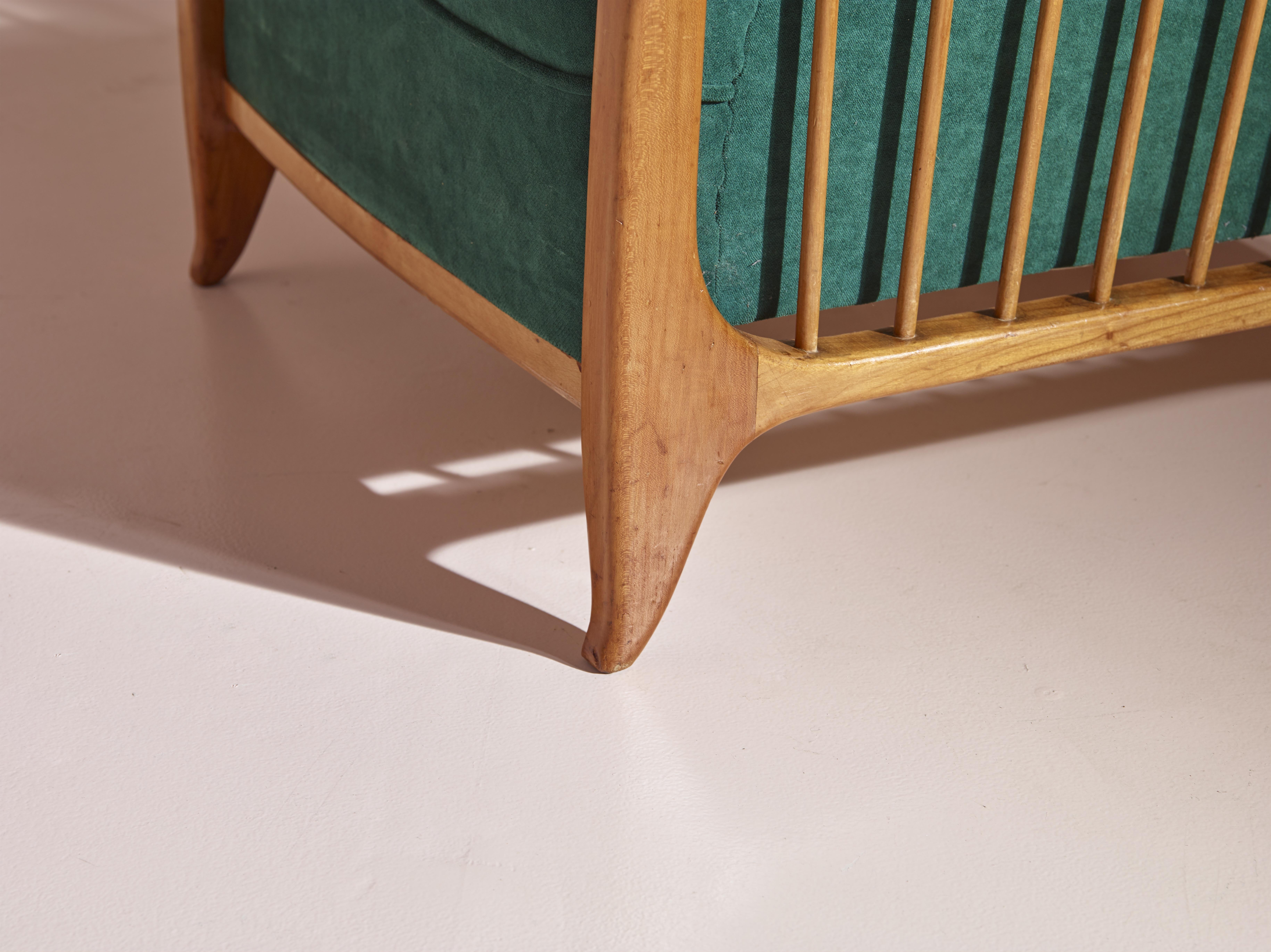 Paar Sessel aus Nussbaum und Stoff von Paolo Buffa, Modell 118/f  im Angebot 5