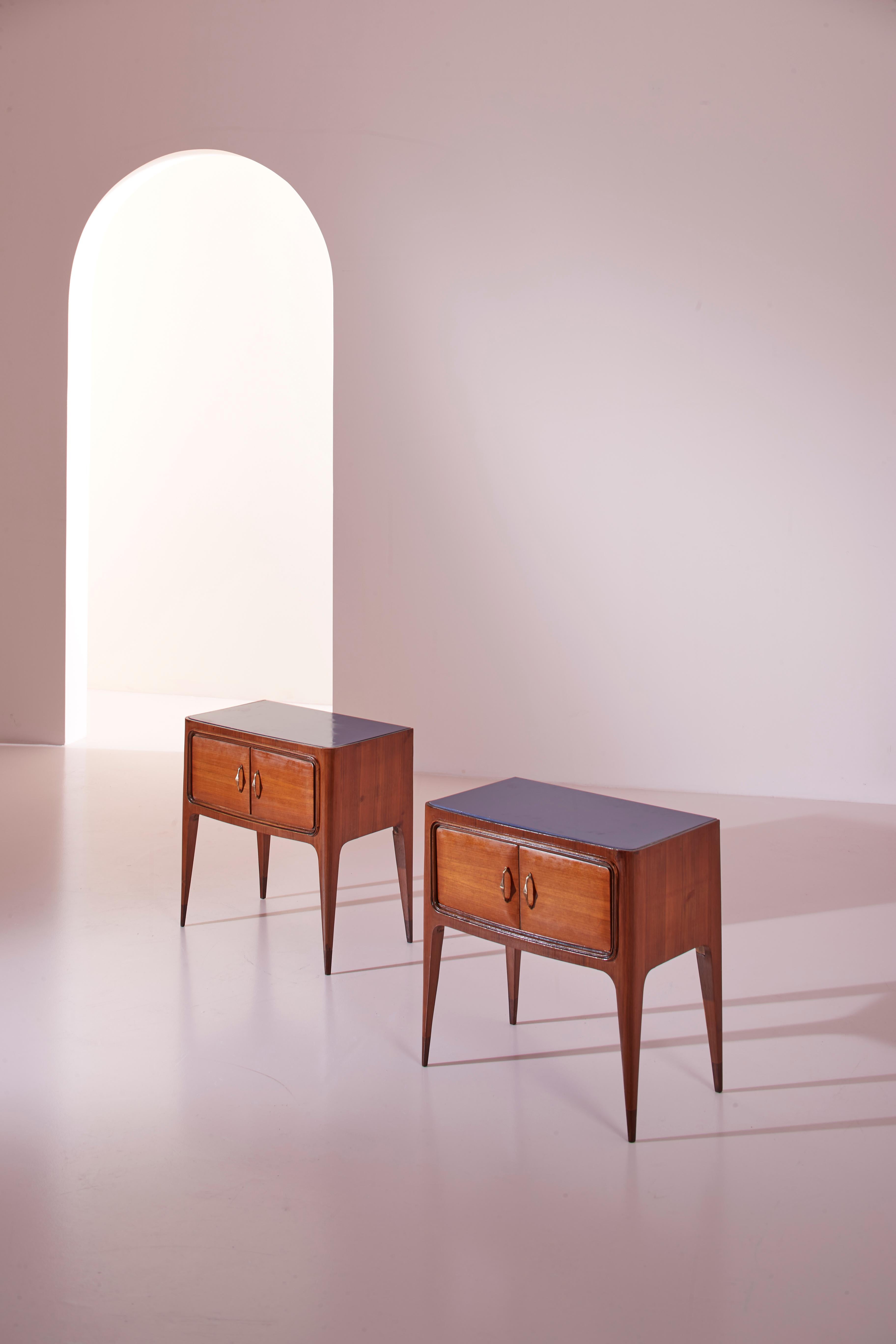 Mid-20th Century Paolo Buffa pair of wood and glass bedside tables, Italy, 1950s