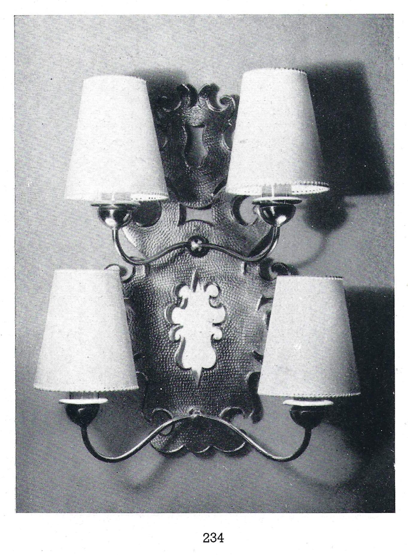Paolo Buffa Rare Pair of Large Brass Wall Lights with Paper Shades, 1940s en venta 11