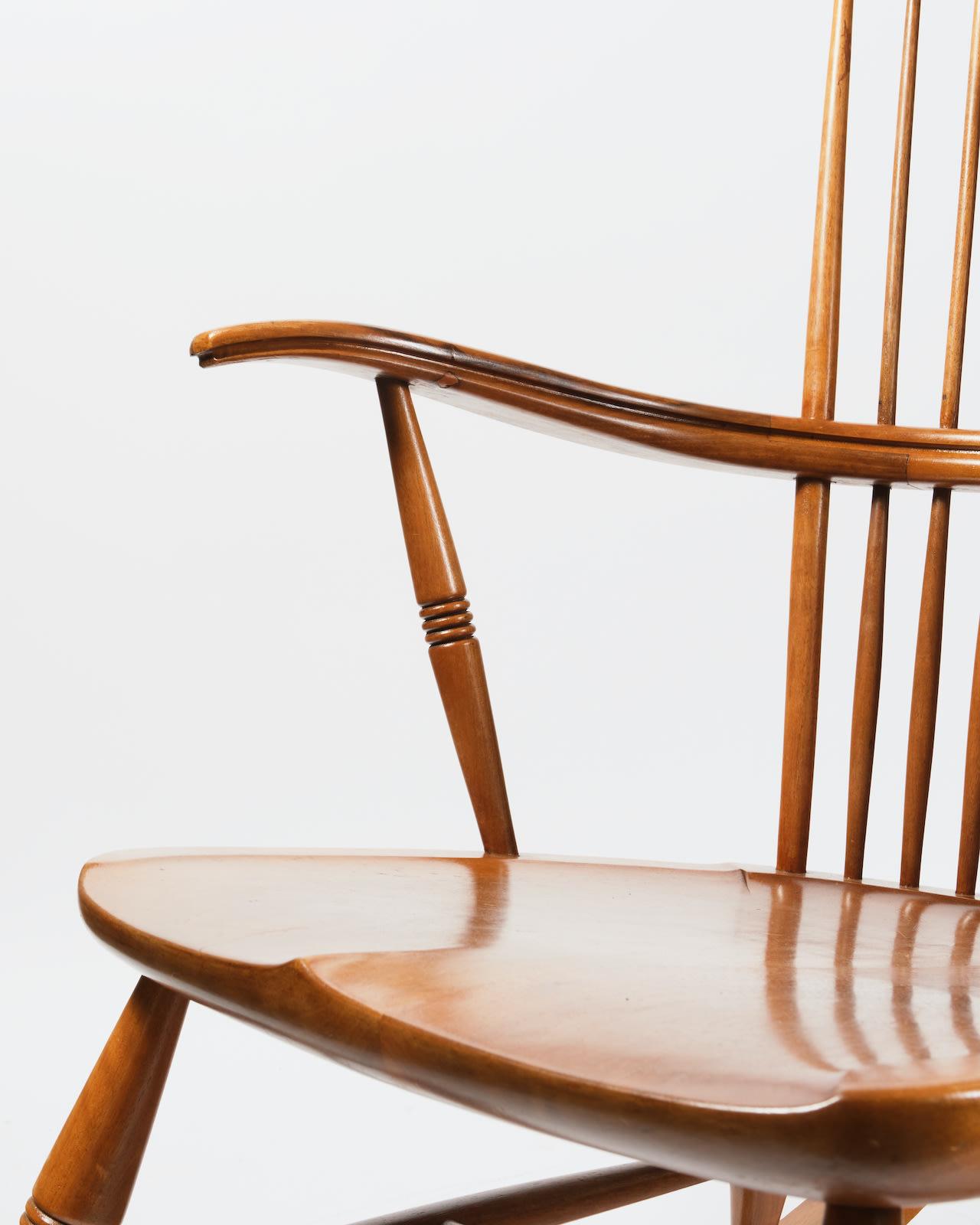 Mid-Century moderno Paolo Buffa, Sedia a dondolo in vendita