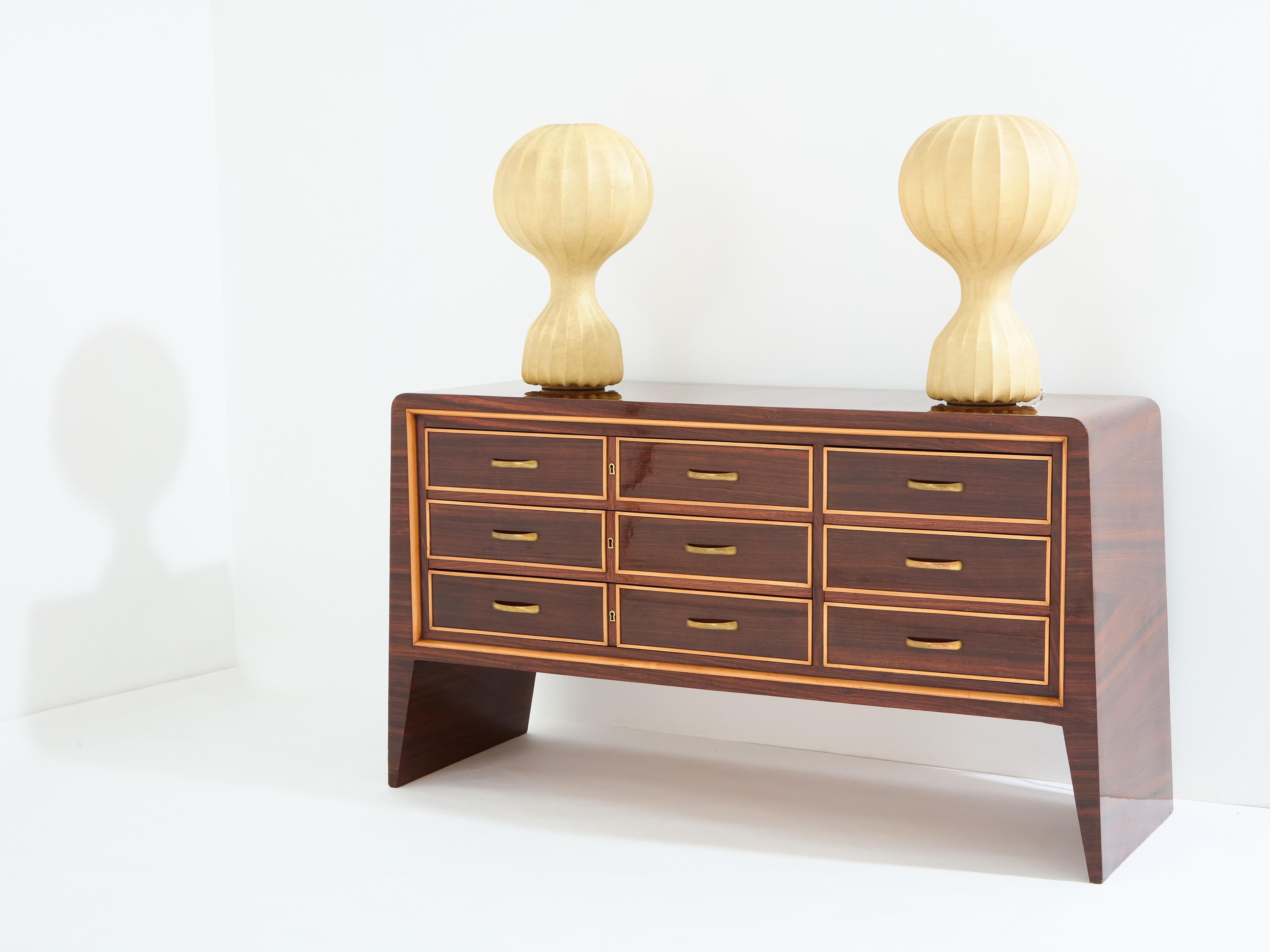 Paolo Buffa cassettiera in sicomoro e ottone 1940 in vendita 1