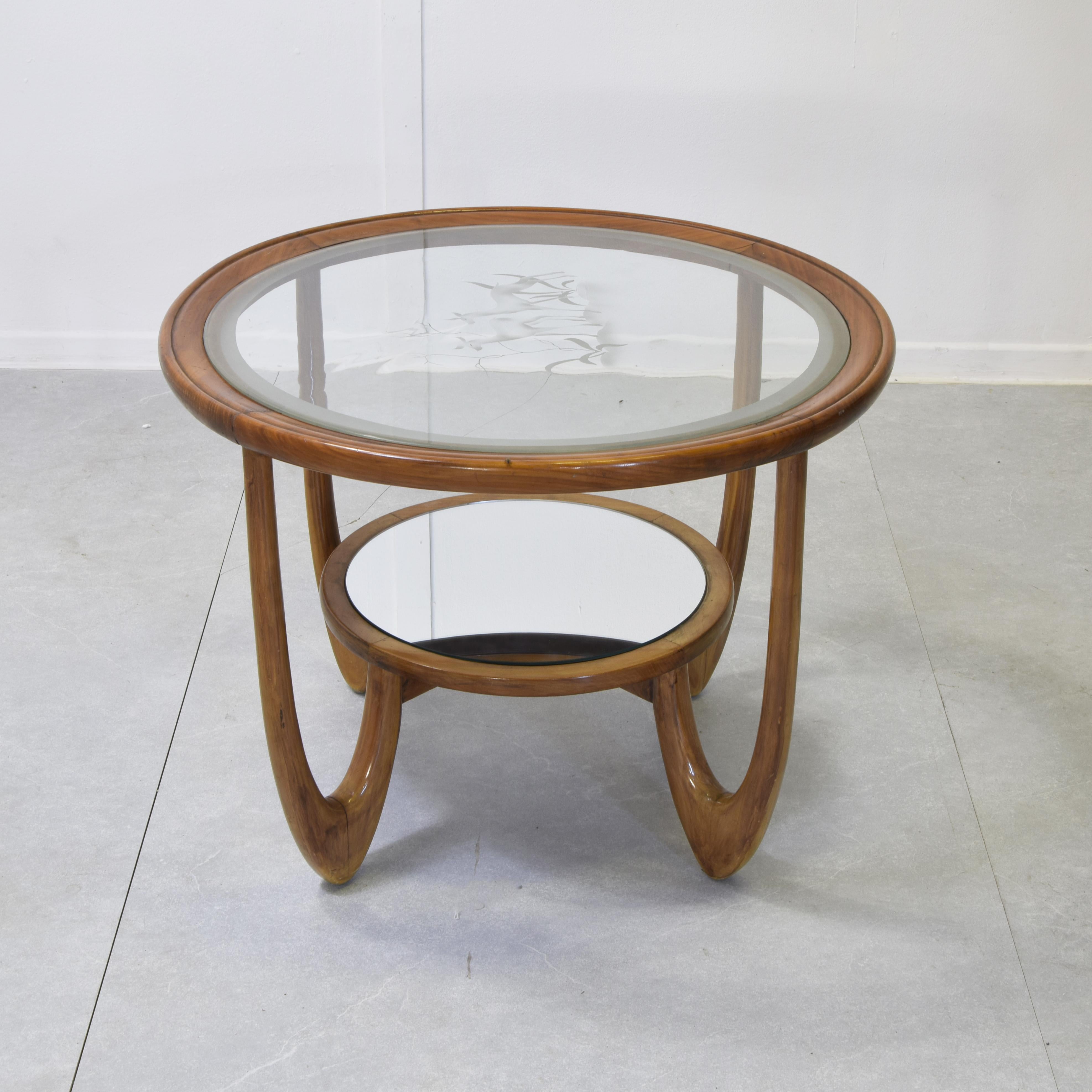 Mid-Century Modern Paolo Buffa round side table late 40s. en vente