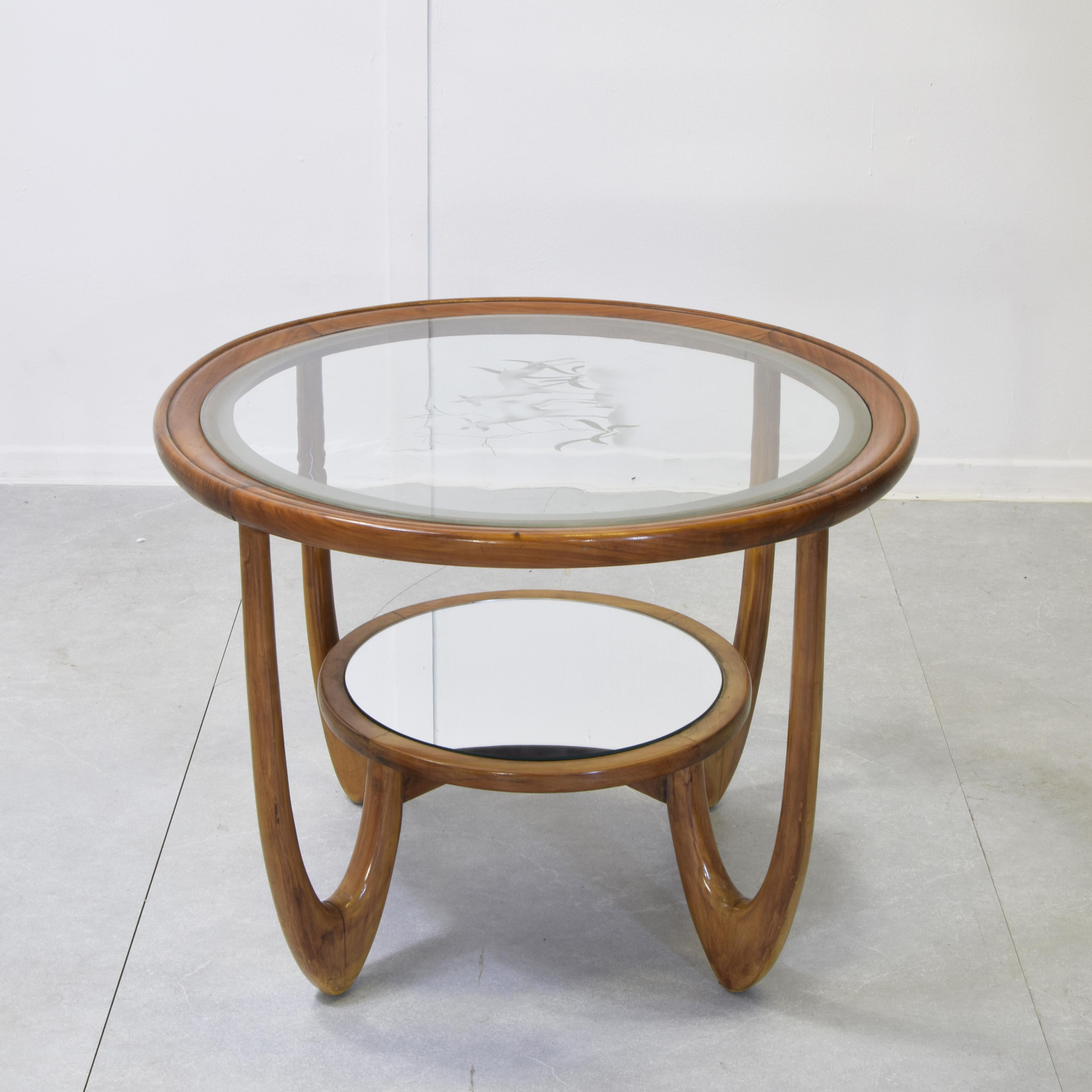 italien Paolo Buffa round side table late 40s. en vente