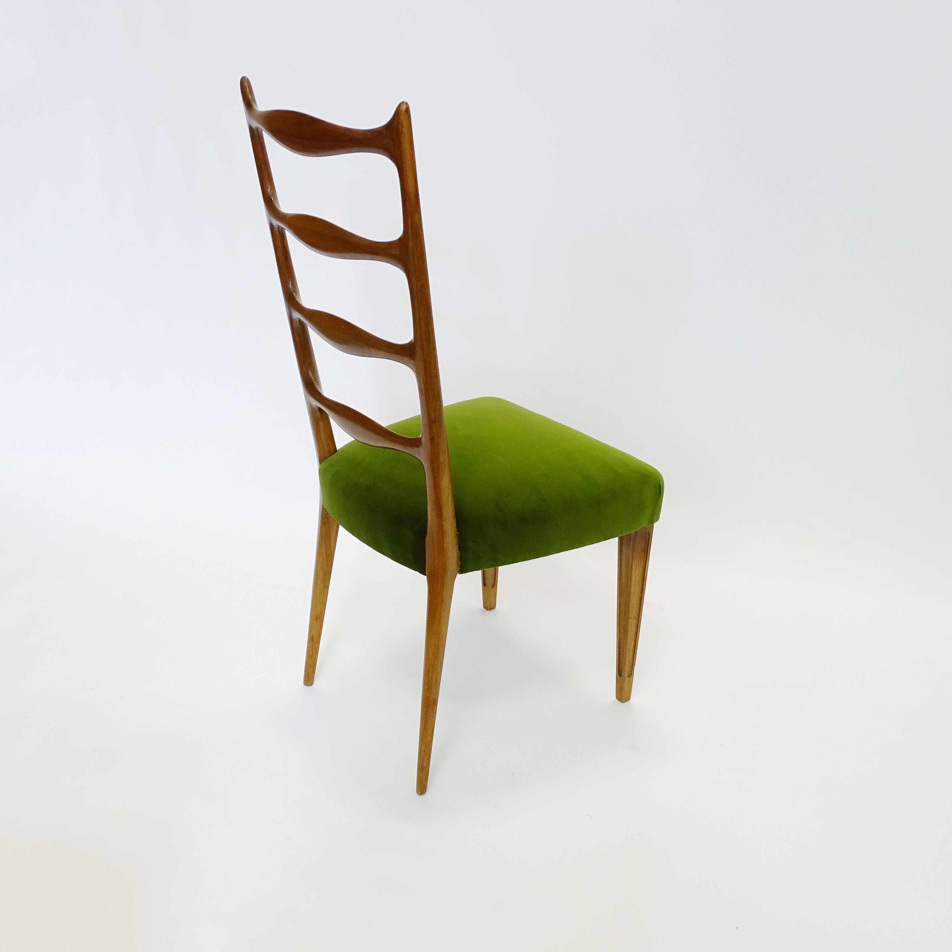 Mid-20th Century Paolo Buffa Set of Six Dining Chairs in Wood and Green Velvet, Italy 1950s
