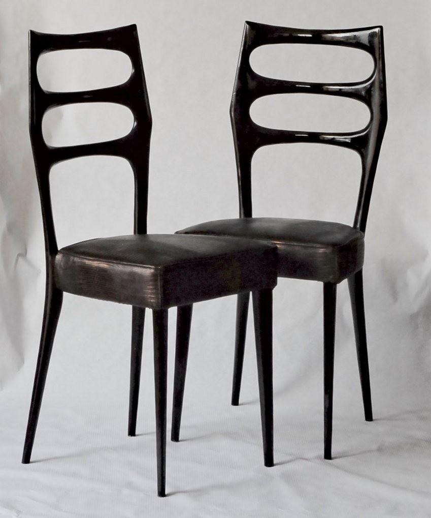 Paolo Buffa Six Sculptural Dining Chairs Fully Restored, Glossy, Cavalli leather 9