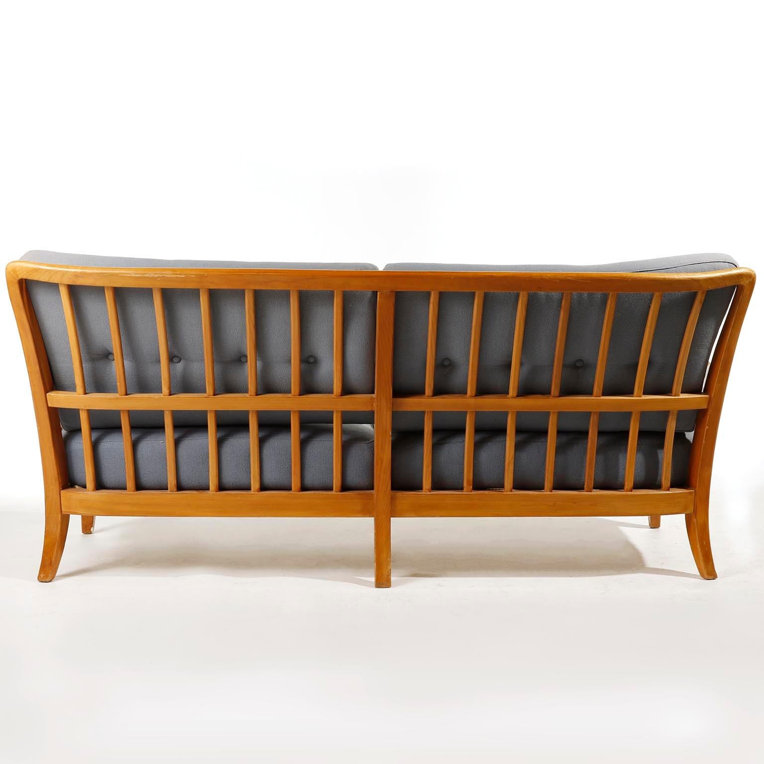 Bench Seette Seat by Thonet, Attributed to Josef Frank, Wood, 1940 For Sale 1