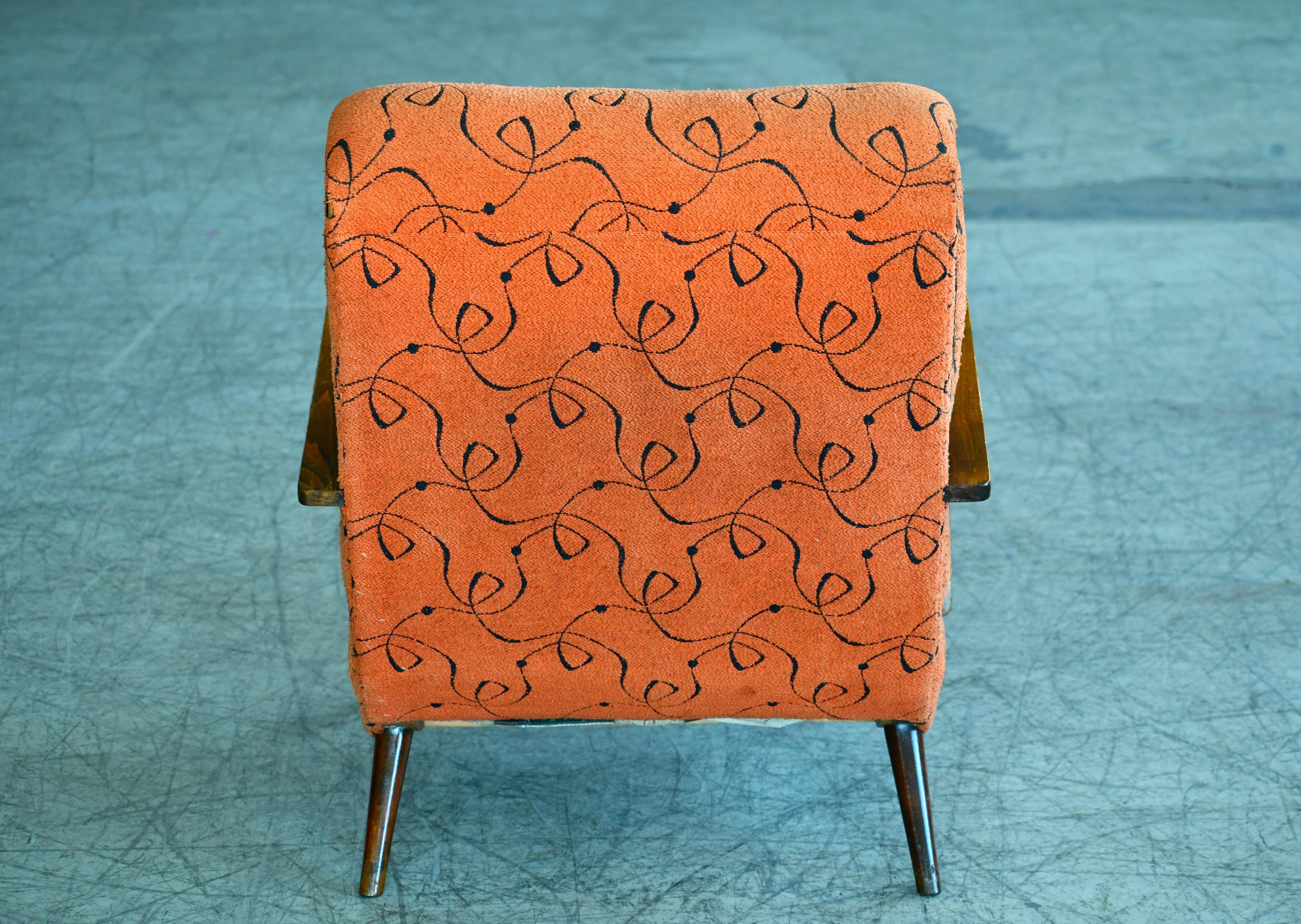 Mid-20th Century Paolo Buffa Style Midcentury Italian Lounge Chair