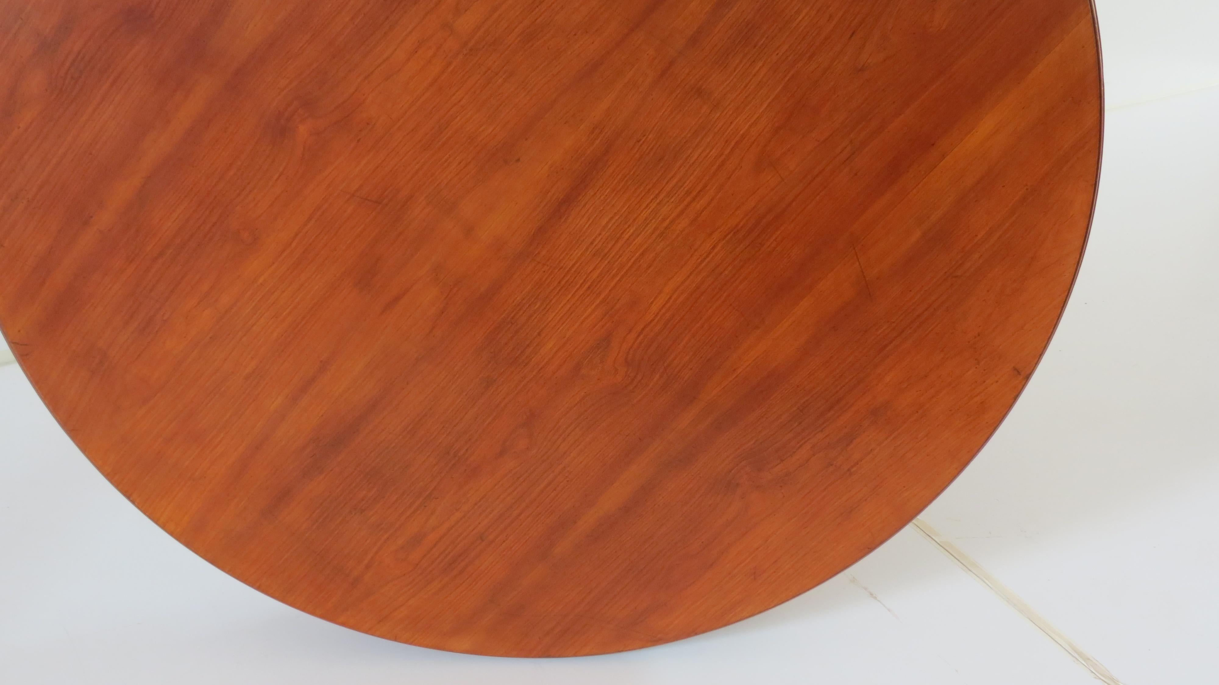 Mid-20th Century Paolo Buffa Unique Round Dining Table Cherrywood, 1950