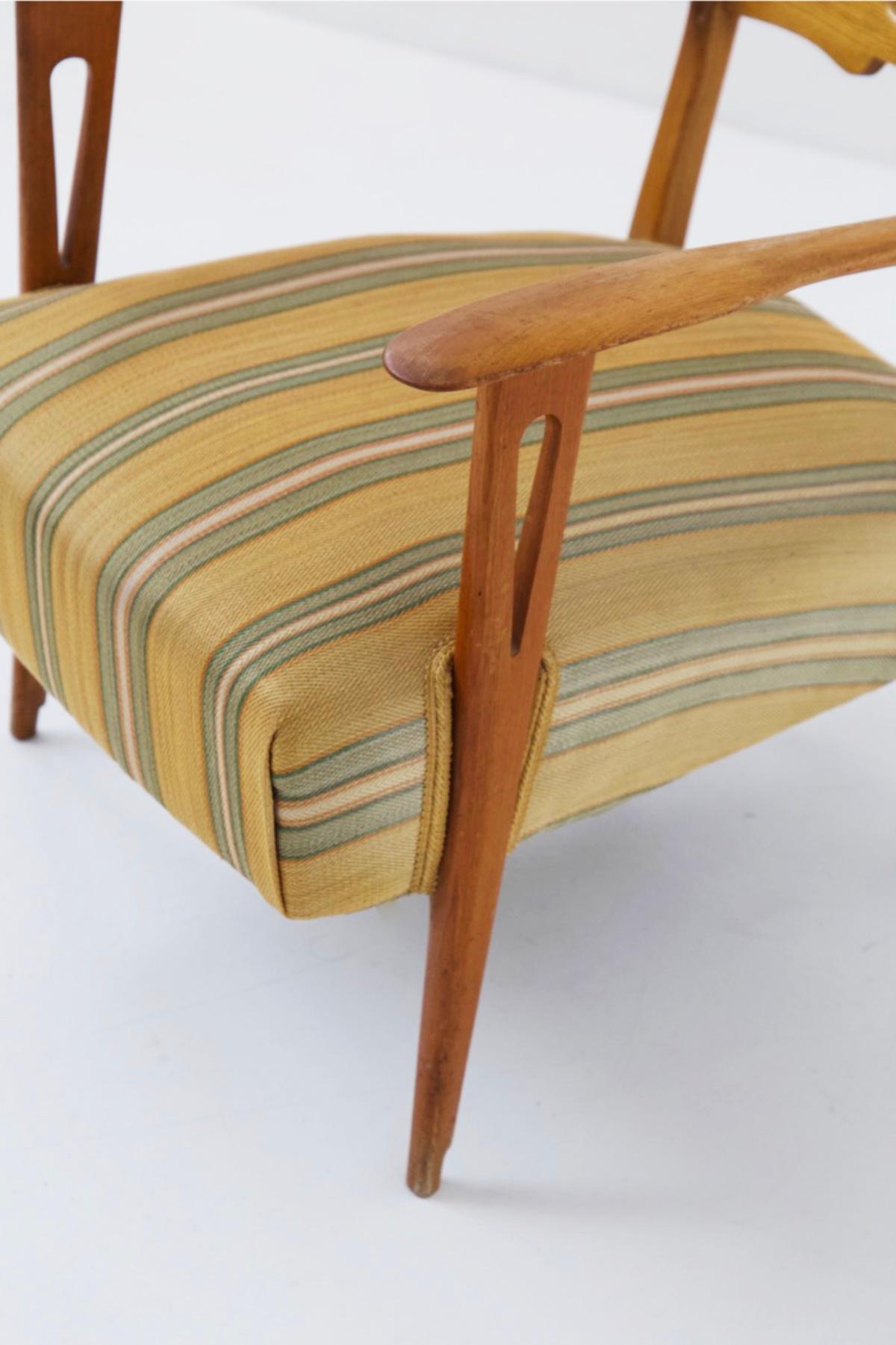 Paolo Buffa Vintage Armchair in Wood In Good Condition In Milano, IT