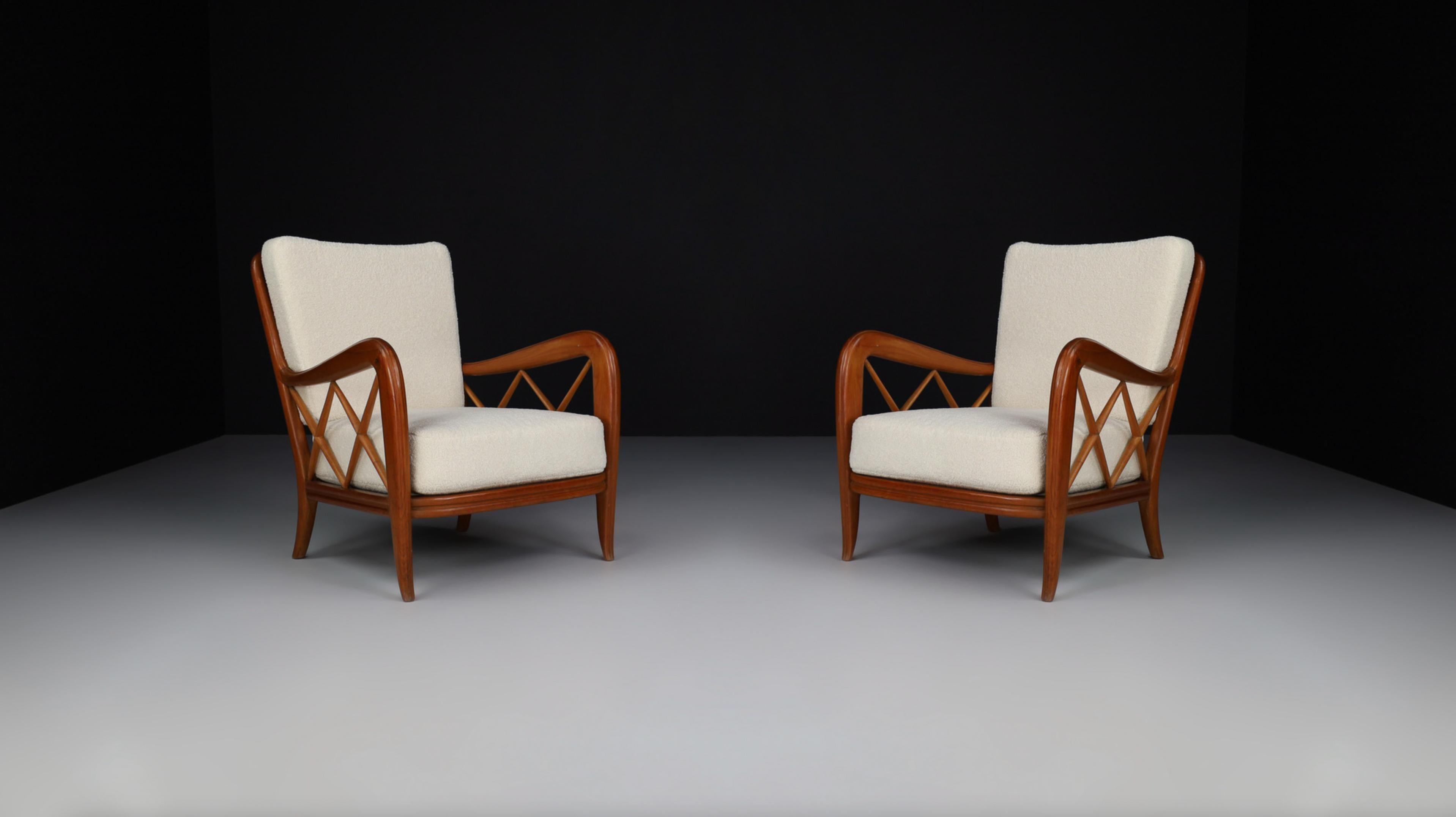 Paolo Buffa Walnut and Teddy Fabric Armchairs, Italy 1950s  In Good Condition In Almelo, NL