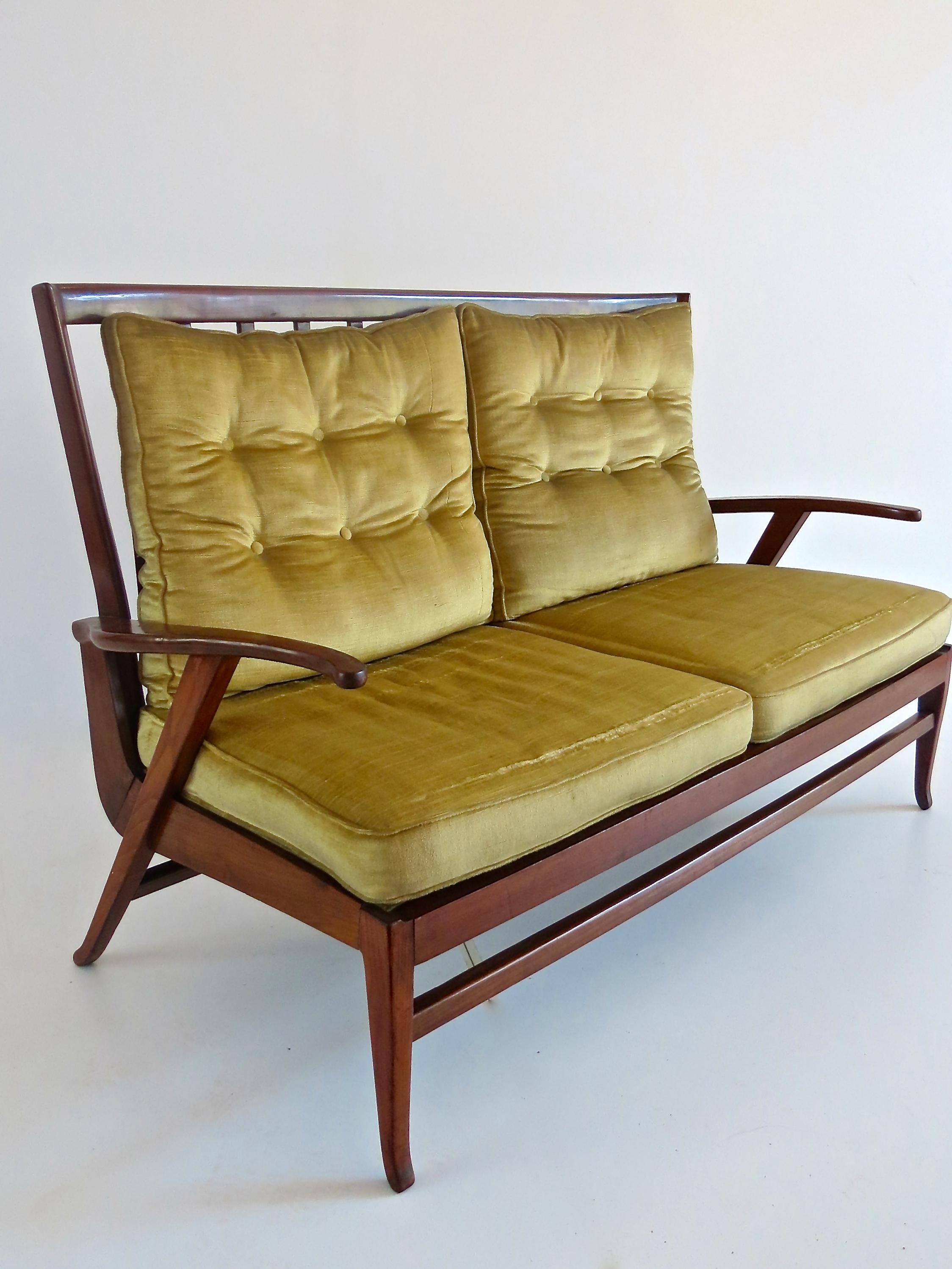 Rare curved sofa attributed to Paolo Buffa, circa 1950
walnut, original gold velvet, iron
very good original condition
Measures: 145.5 x 60 cm height 94 cm height seat. 41 cm.