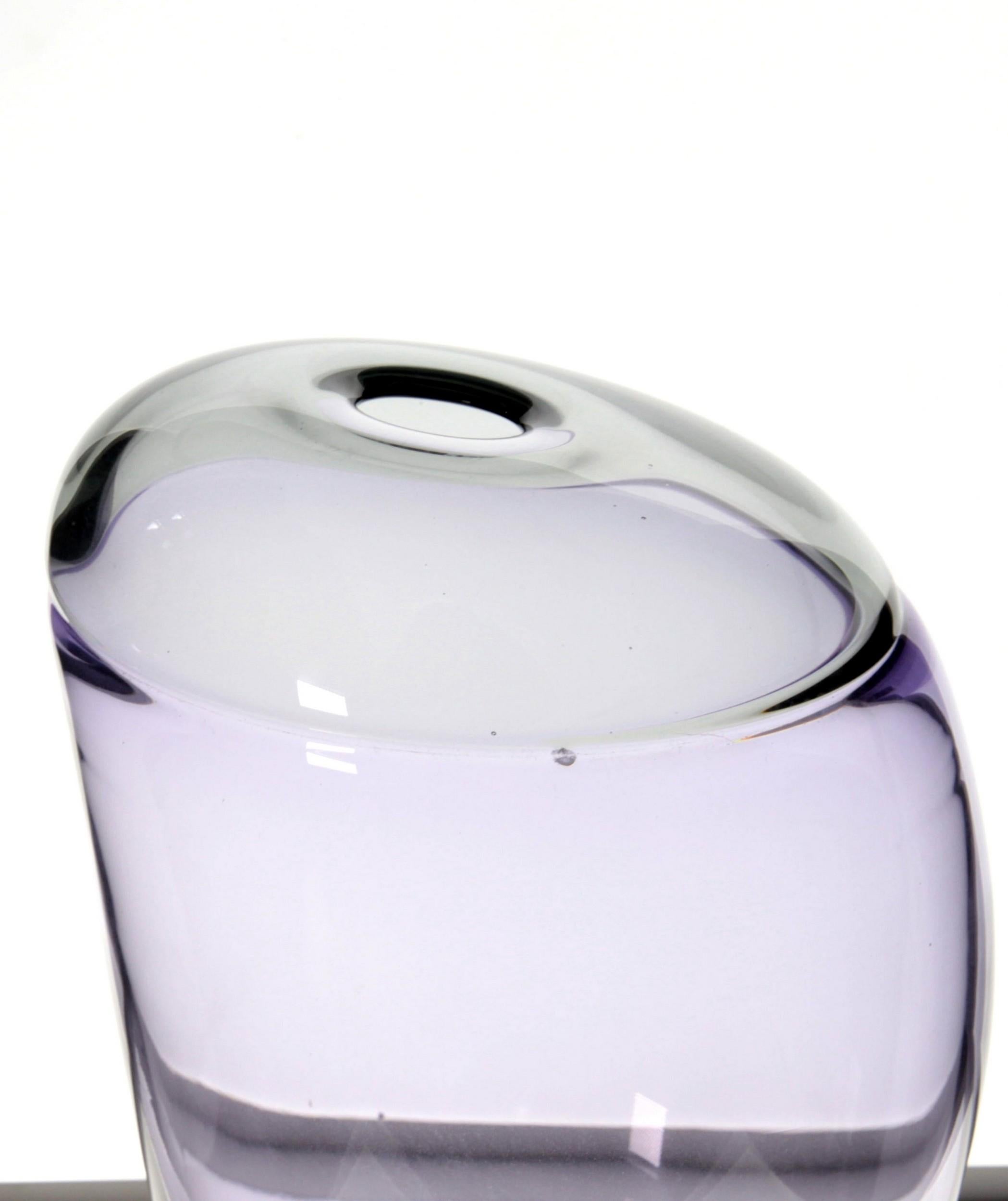 Paolo Crepax Asimmetrico Organic Vase Amethyst Gray Incalmo Murano Glass, Signed In Good Condition In Tavarnelle val di Pesa, Florence