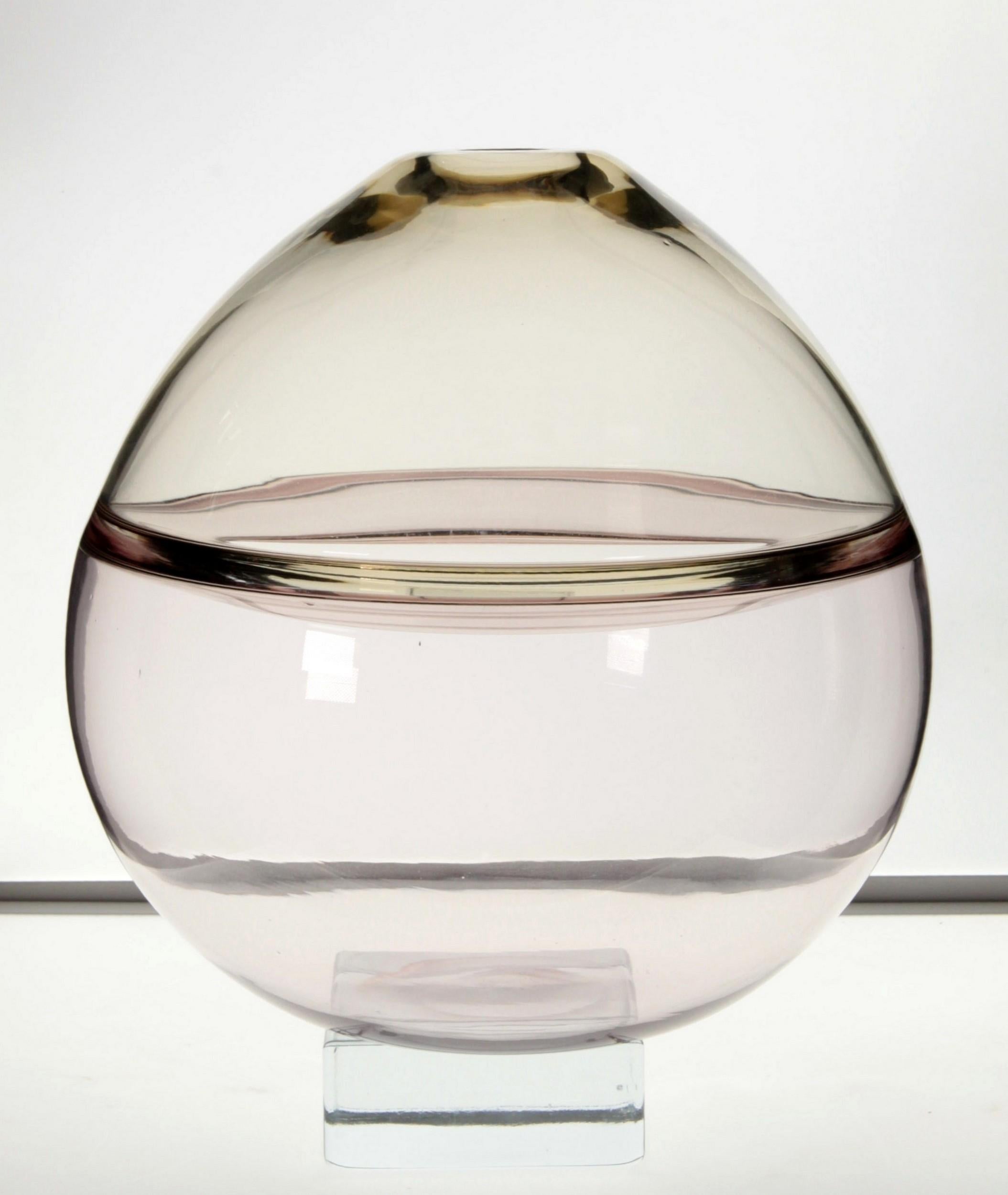 Paolo Crepax Asimmetrico Vase Fume Grey Incalmo Inner Flap, Murano Glass Signed 2