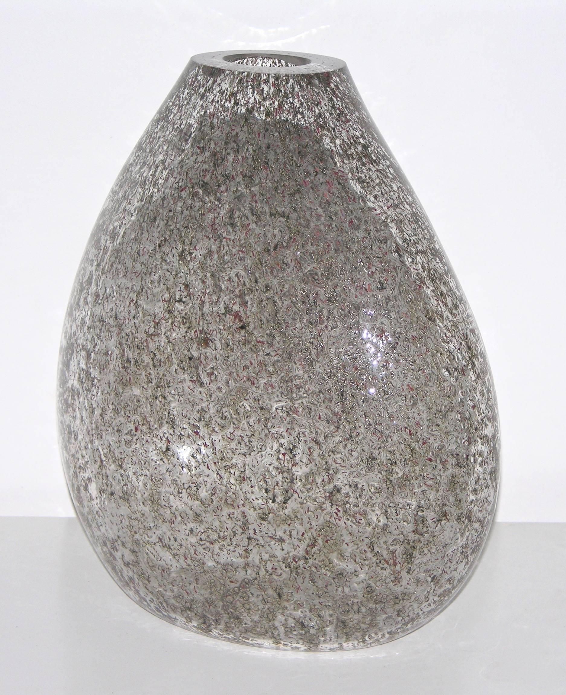 Organique Paolo Crepax - Vases en verre de Murano avec filaments organiques verts et rouges en vente