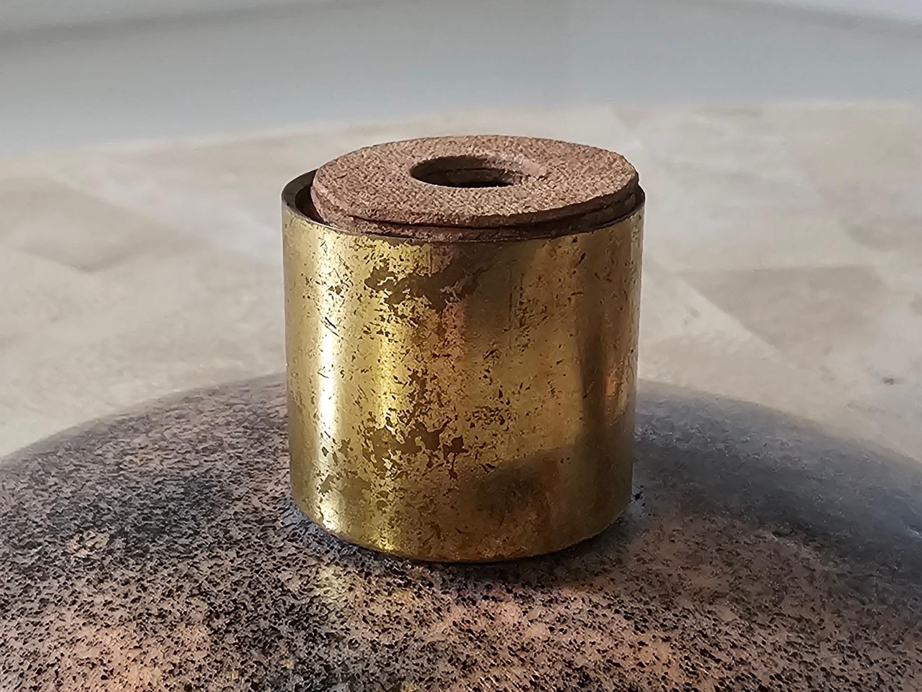 Paolo de Poli green/gold enameled copper and brass door handle,  1960s For Sale 1