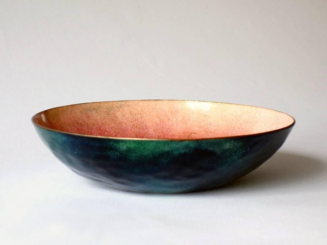 Paolo De Poli
Italy, 1950s

Enameled copper
Peach and red / blue and green enamel
