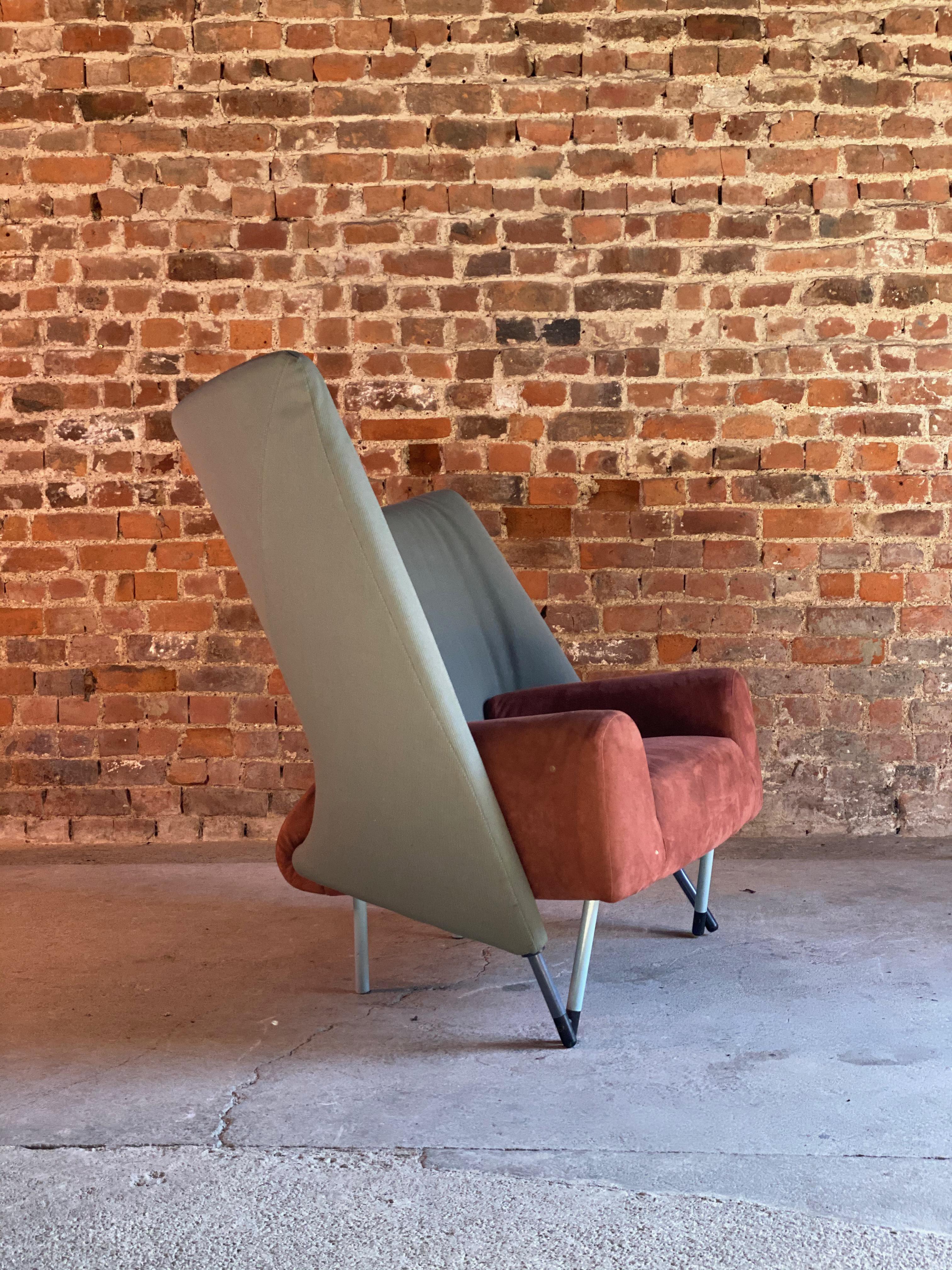 Italian Paolo Deganello Torso 654 Lounge Chair by Cassina, circa 1982