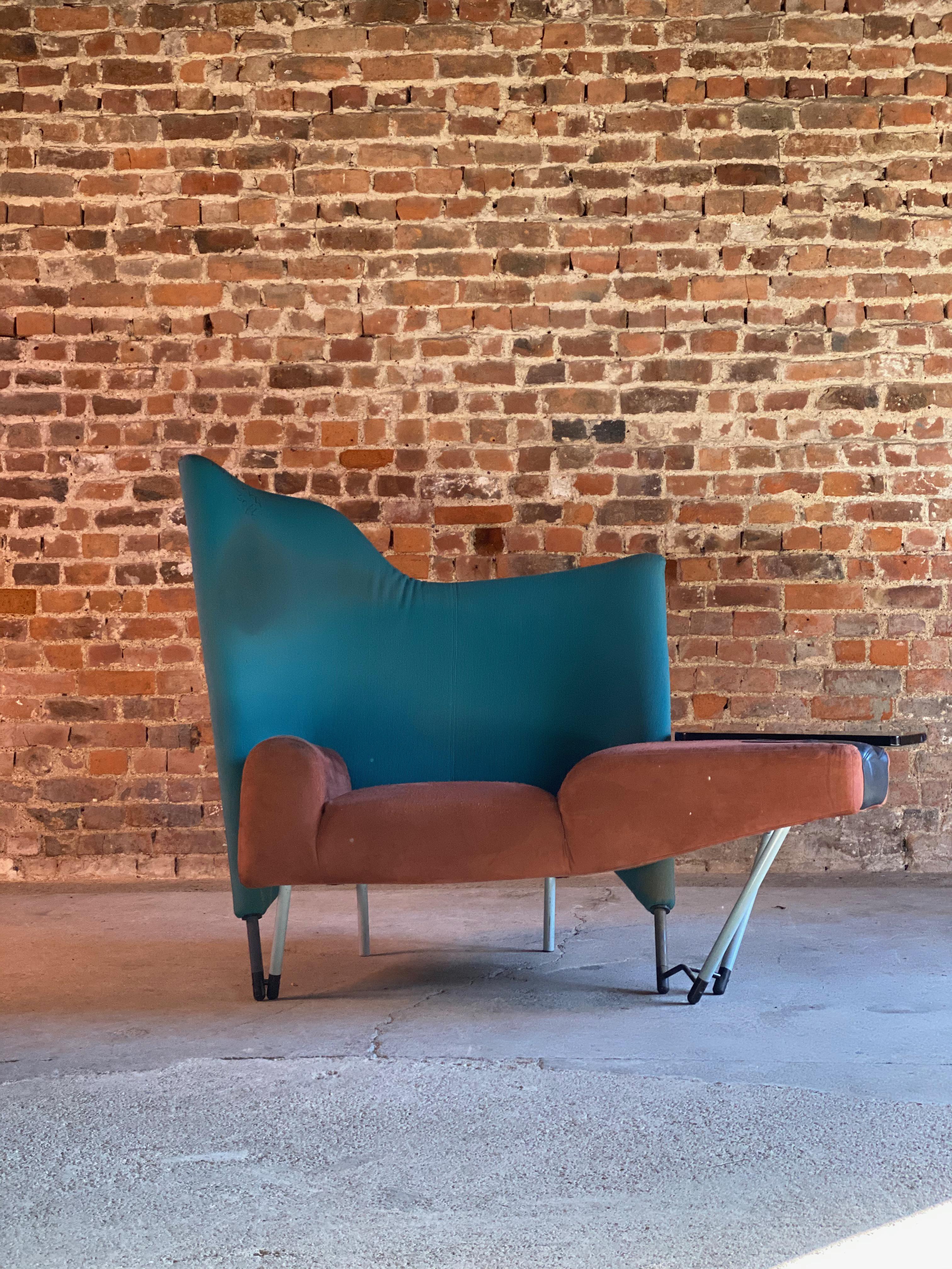 Paolo Deganello Torso 654 Lounge Chair by Cassina, circa 1982 In Distressed Condition In Longdon, Tewkesbury