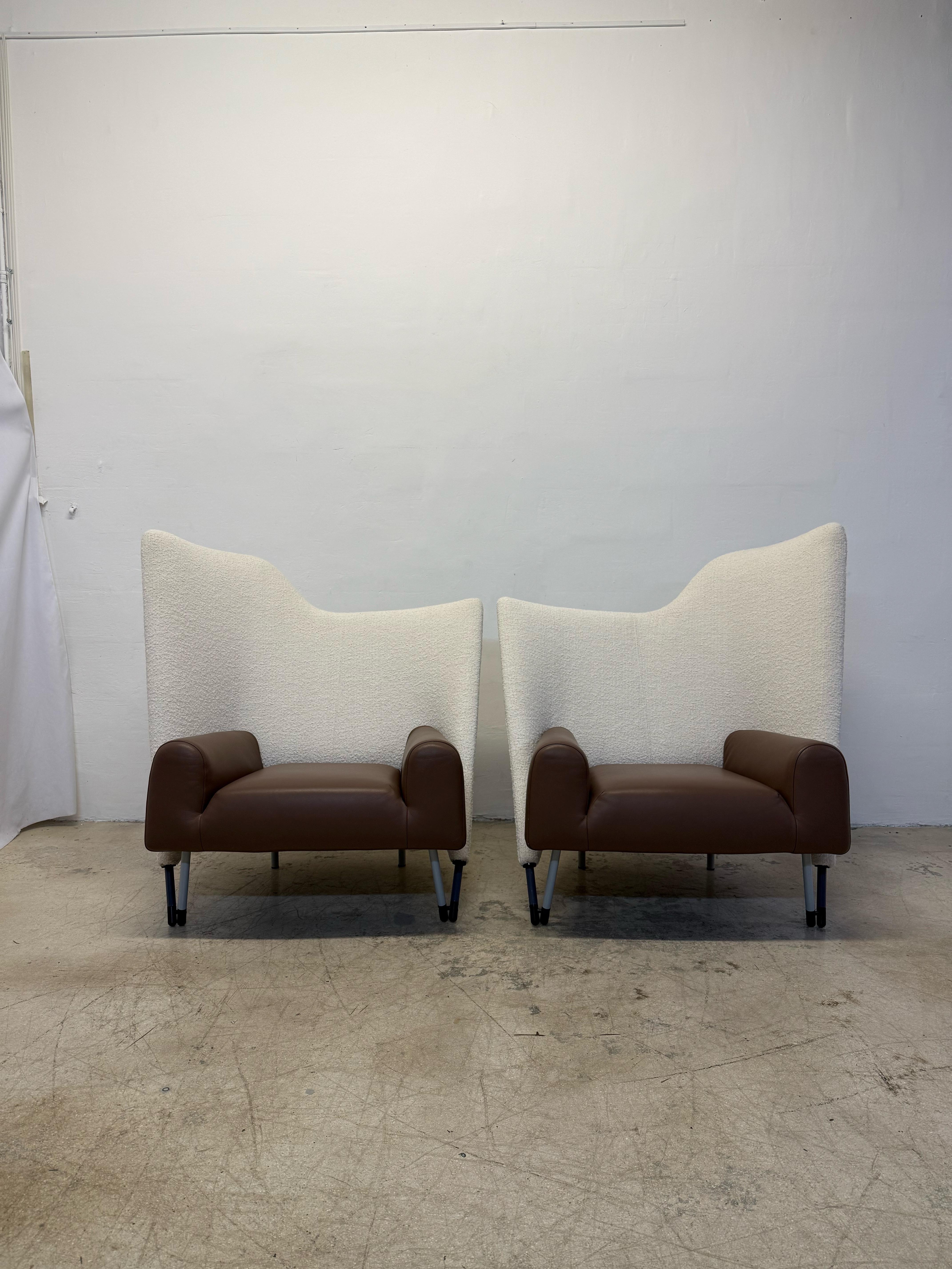 Paolo Deganello “Torso” Leather and Boucle Lounge Arm Chairs for Cassina - Pair In Good Condition For Sale In Miami, FL