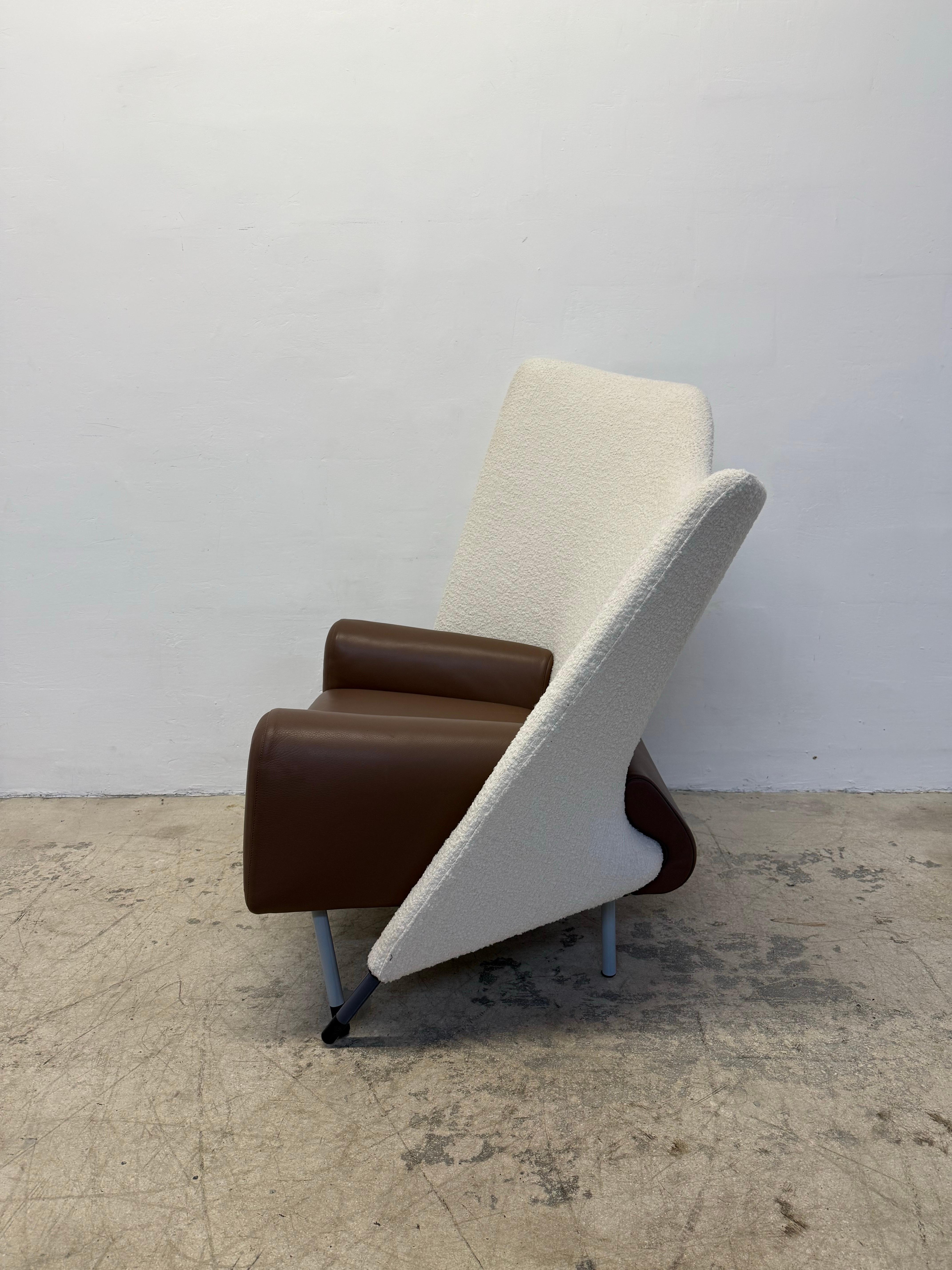 Paolo Deganello “Torso” Leather and Boucle Lounge Arm Chairs for Cassina - Pair For Sale 3