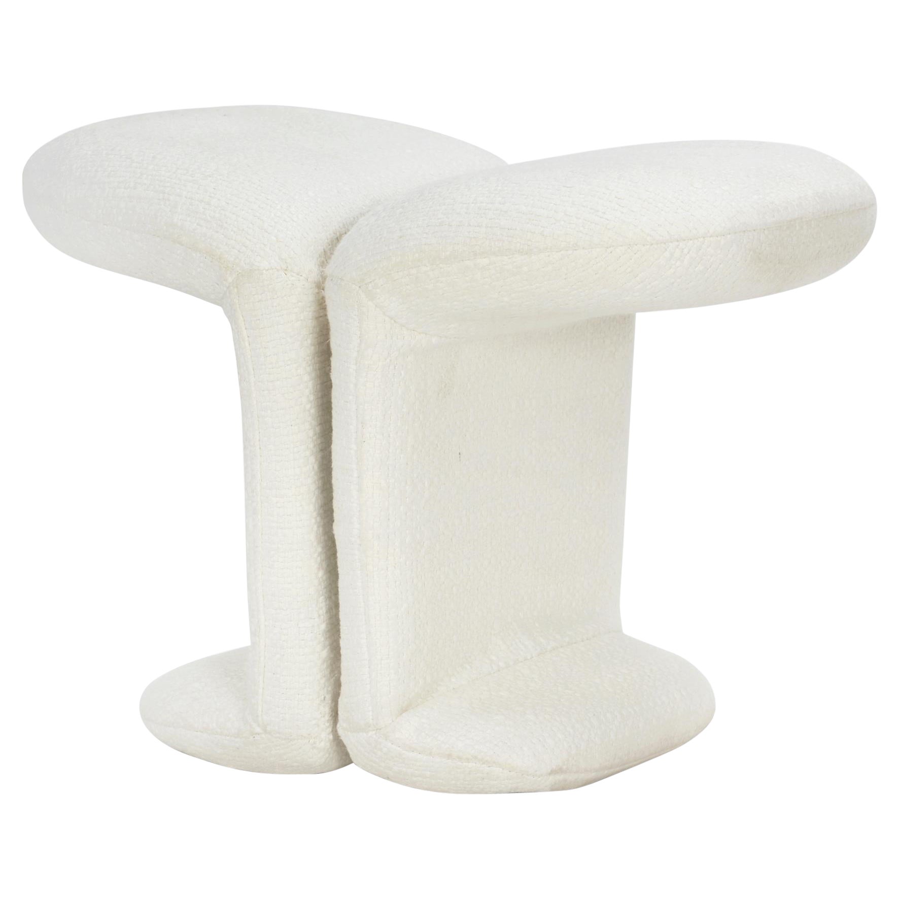 Tabouret « T » de Paolo Ferrari en vente