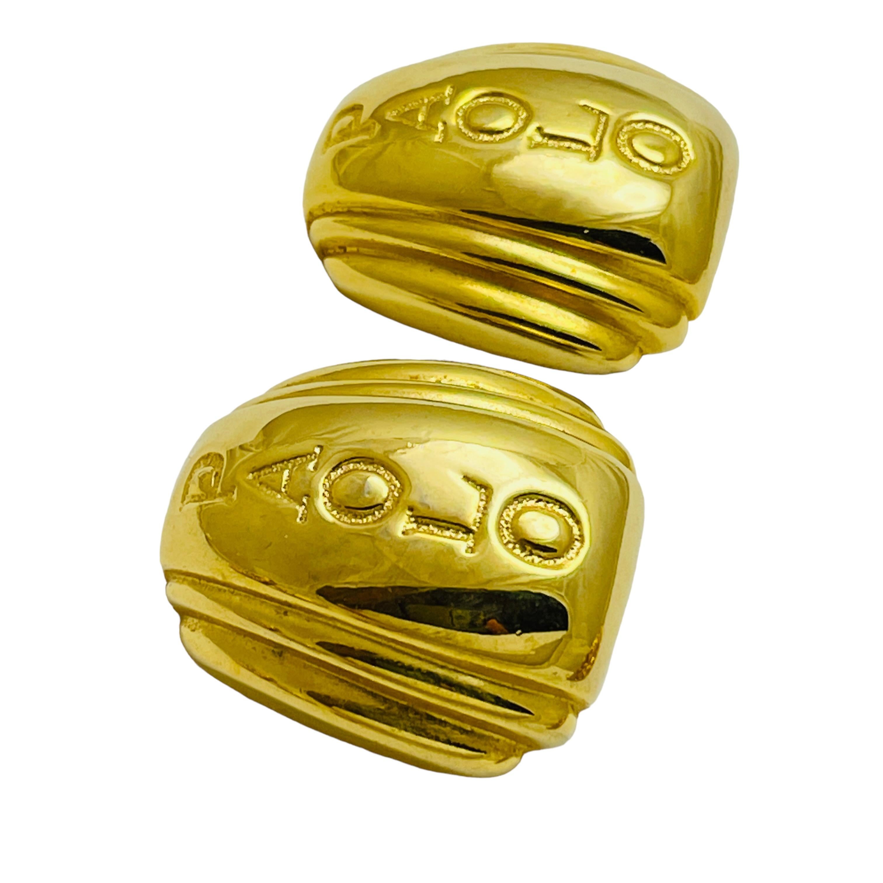 DETAILS

• signed PAOLO for PAOLO GUCCI  

• gold tone  

• vintage designer earrings

MEASUREMENTS  

• 

CONDITION

•  very good vintage condition with minimal signs of wear 

 Sku 43

❤️❤️  VINTAGE DESIGNER JEWELRY ❤️❤️

❤️❤️  ALEXANDER’S