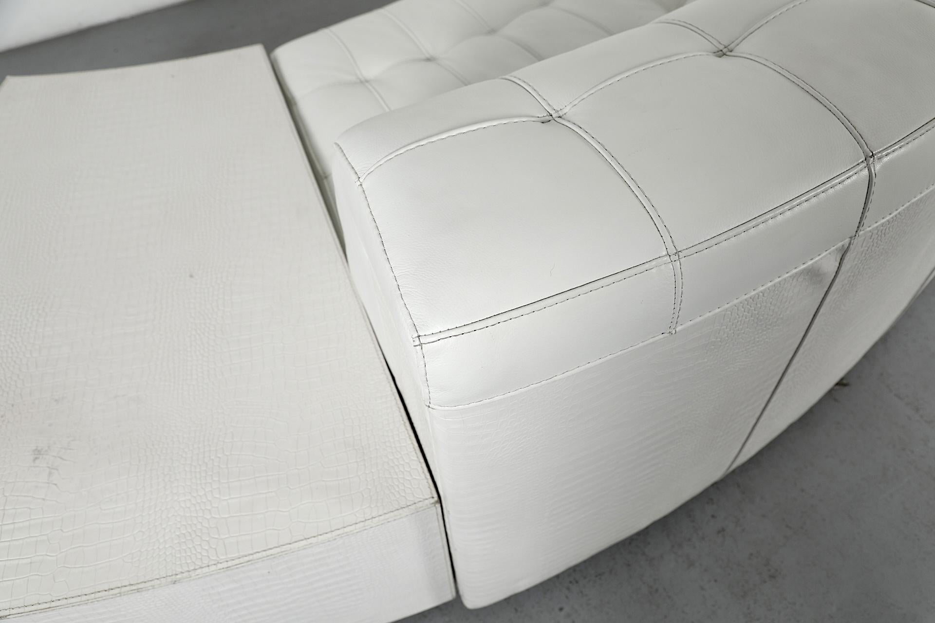 Paolo Gucci White Leather Curved Sofa and Table Set, Formitalia