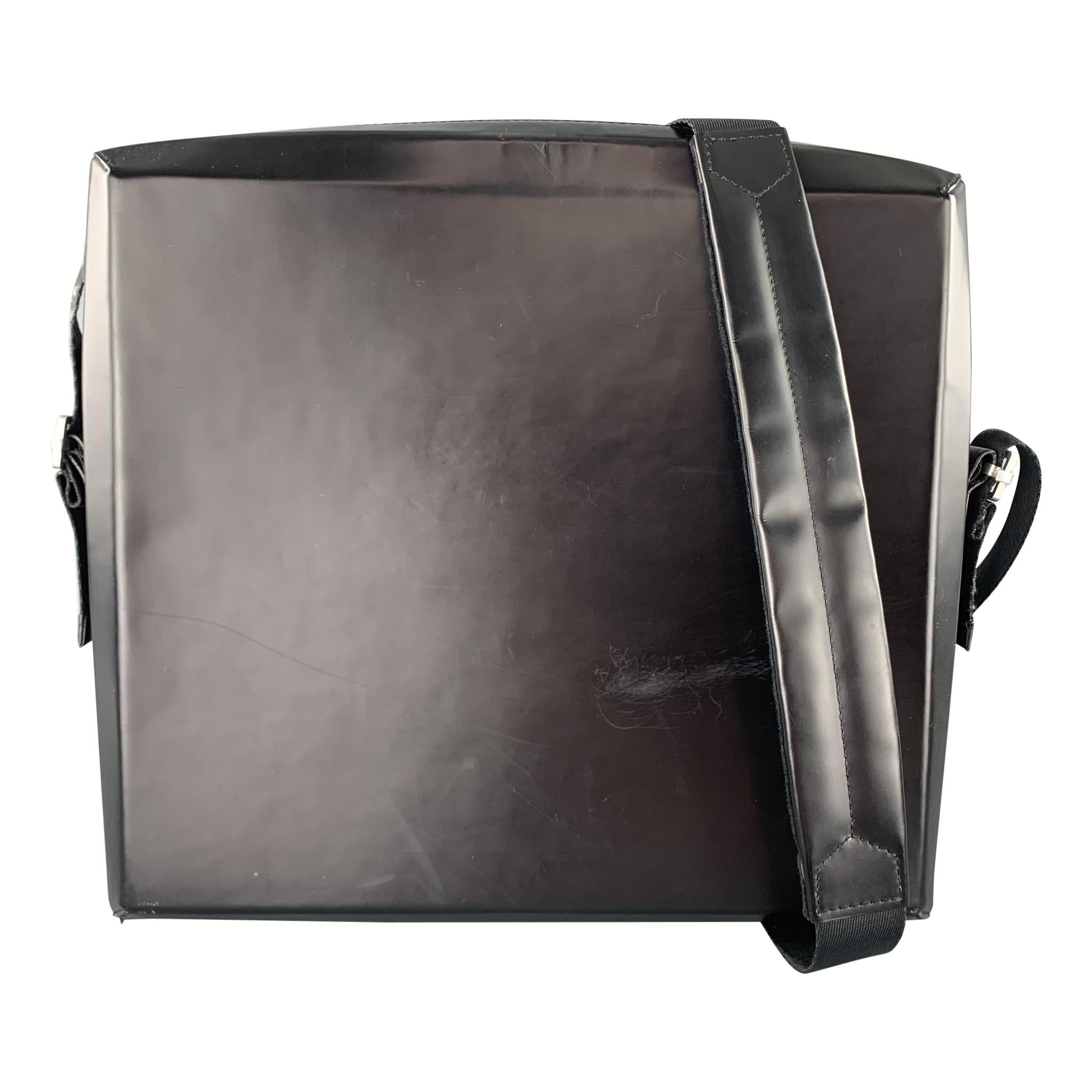 PAOLO IANTORNO Black Structured Leather Messenger Bag