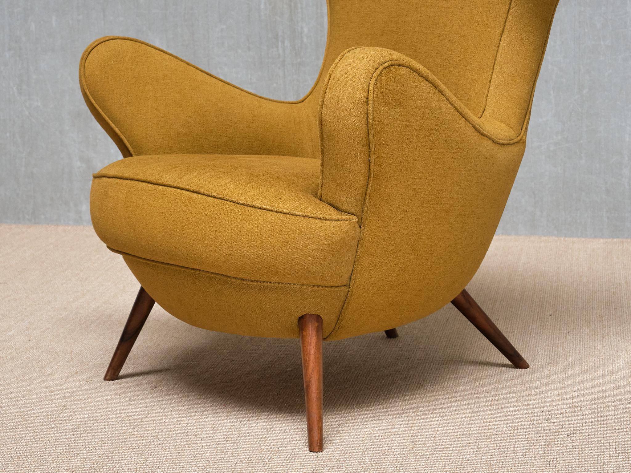Paolo Malchiodi Wingback Chair in Yellow Ochre Fabric and Walnut, Italy, 1940s For Sale 10