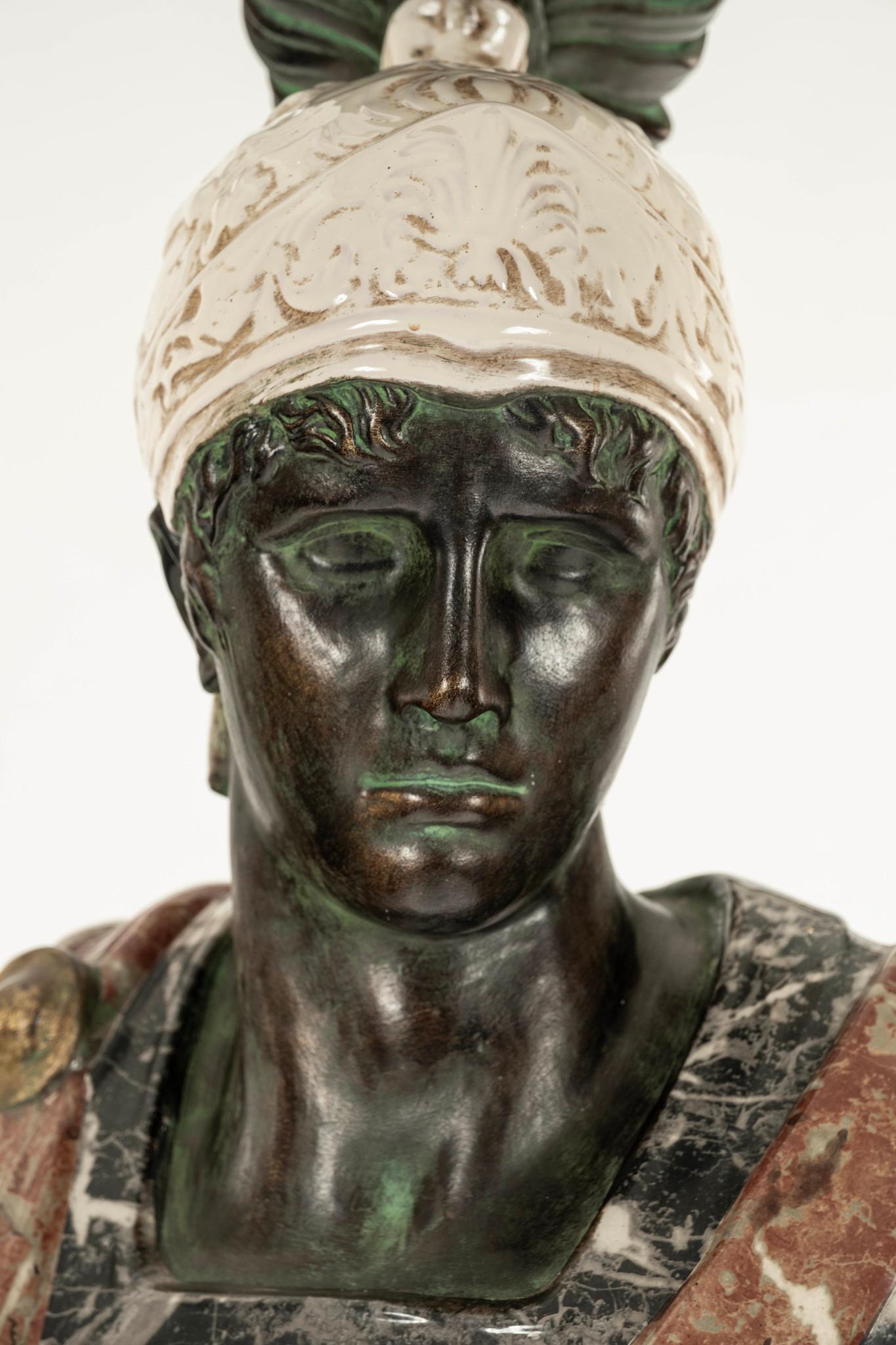 Busto di soldato romano e piedistallo di Paolo Marioni in vendita 3