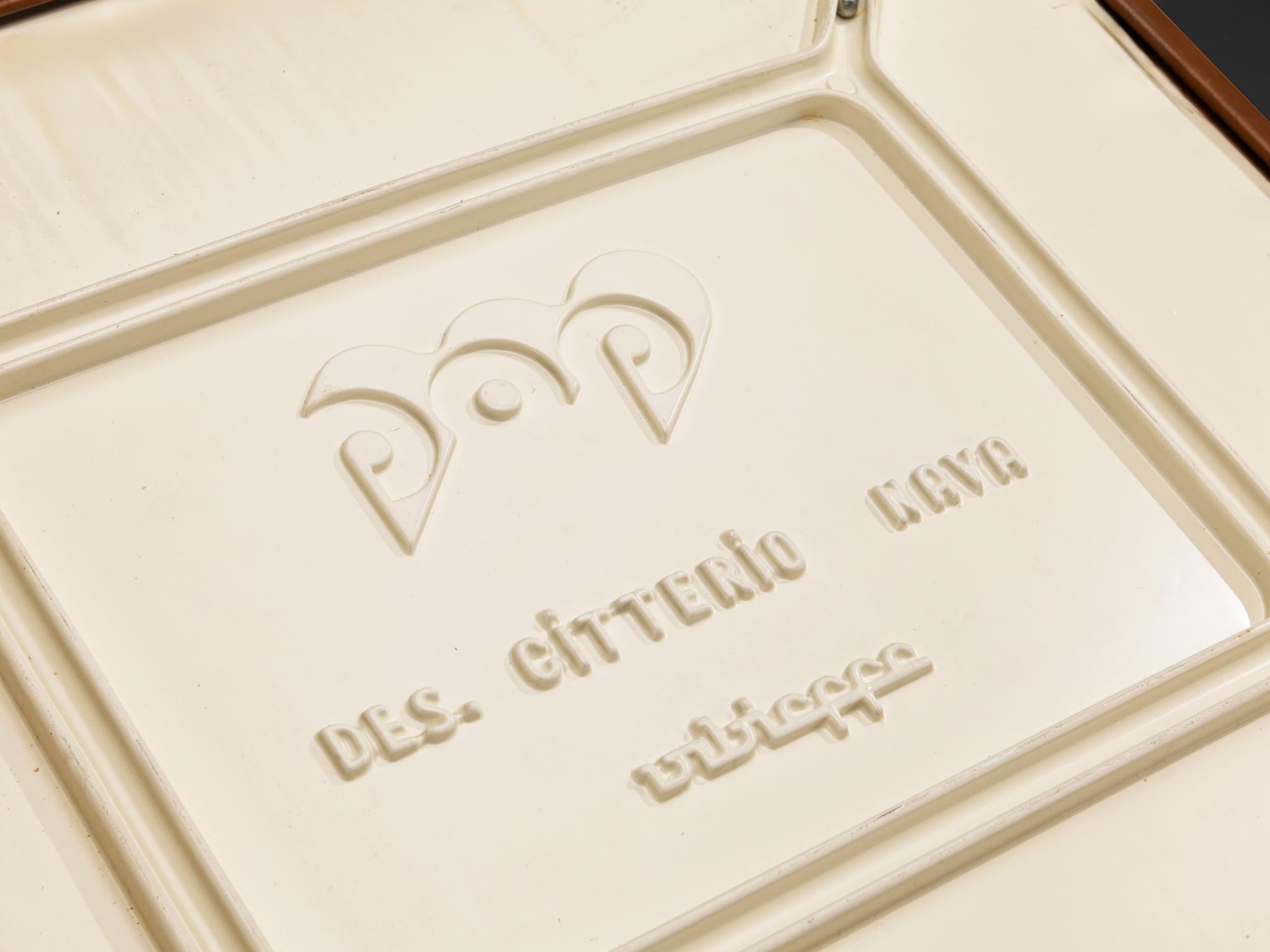 Paolo Nava y Antonio Citterio para Viebieffe Sillones 'POP en venta 5