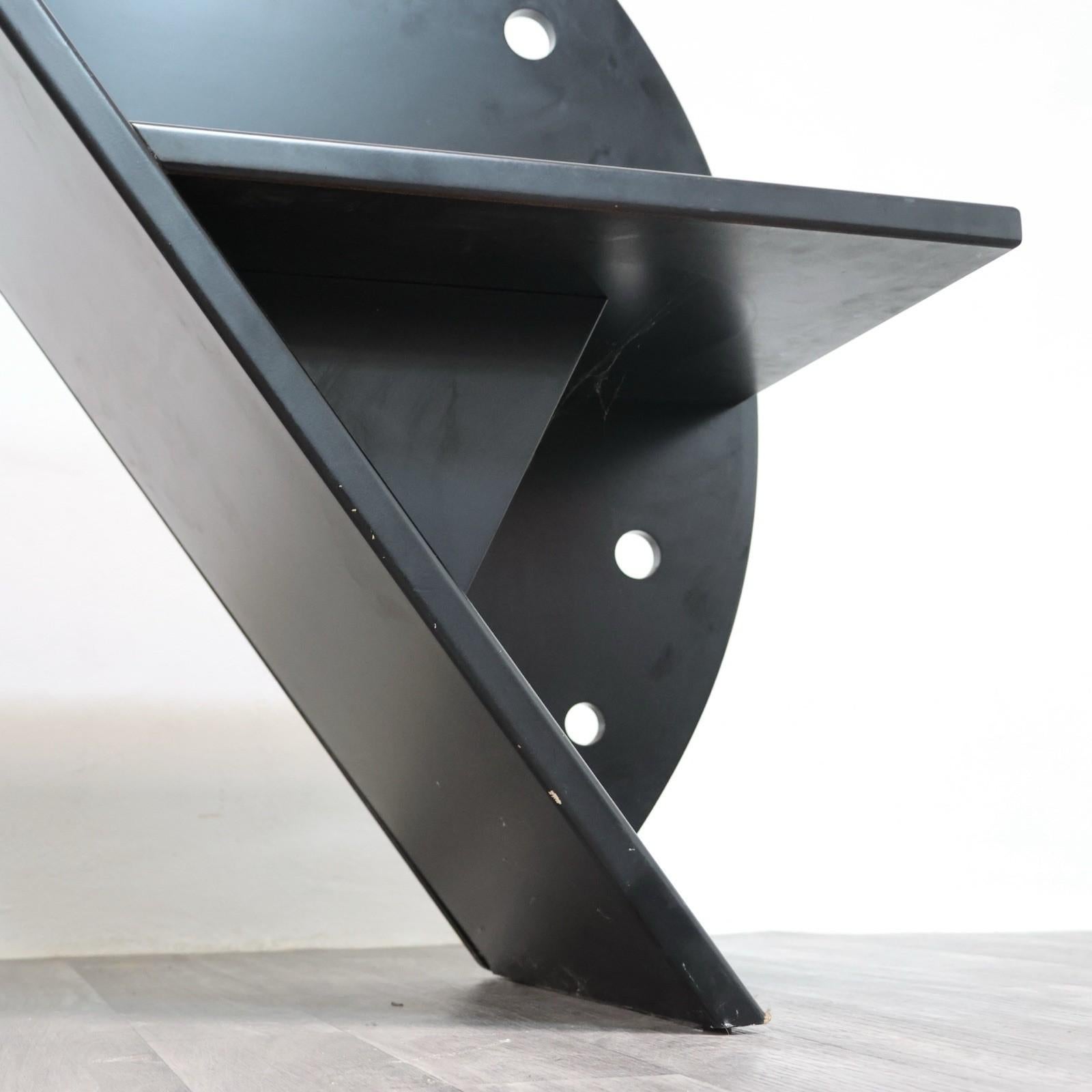 Paolo Pallucco Attr. Panchetta Con Tavolino E Portariviste Postmoderno Anni 80 in vendita 4