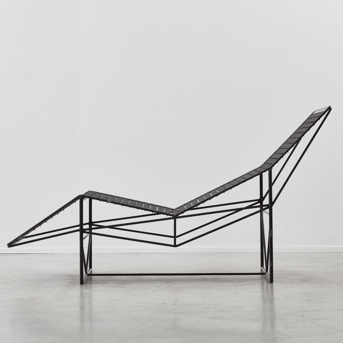 Paolo Passerini chaise lounge for Uvet, Italy, 1984 For Sale 10