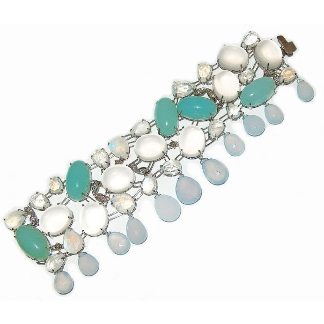 Paolo Piovan Moon Stone Chalcedony Diamonds White Gold Bracelet In New Condition For Sale In Padova, Padova